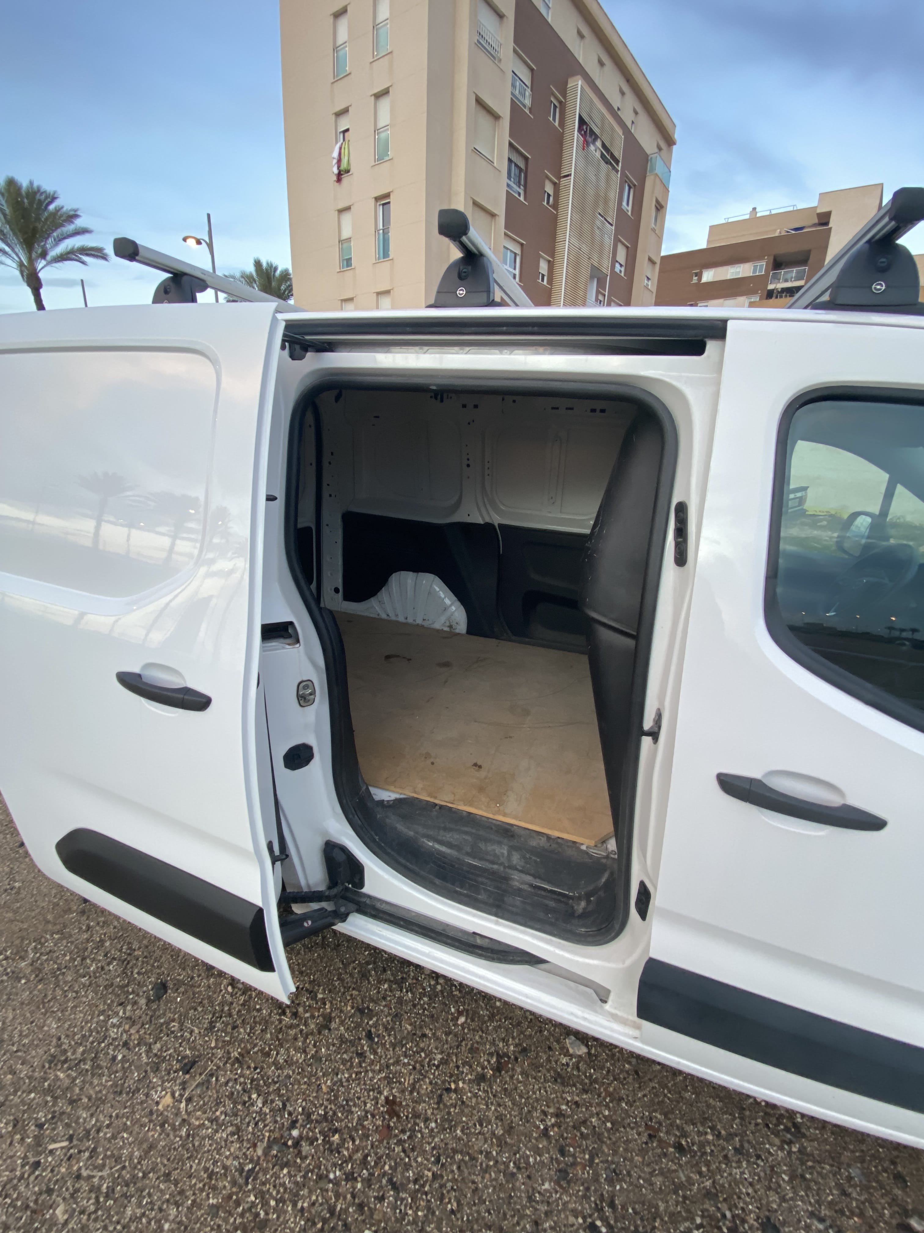 Opel Combo 1560 c.c con Control de velocidad