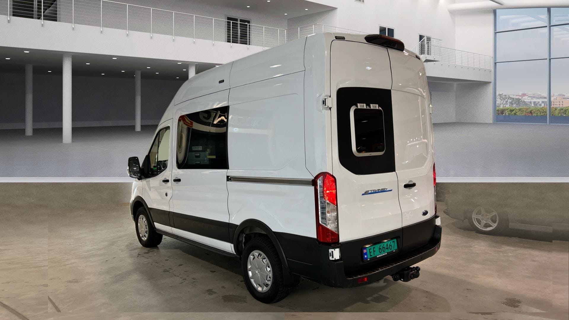Ford Transit 350 mit Klimaanlage