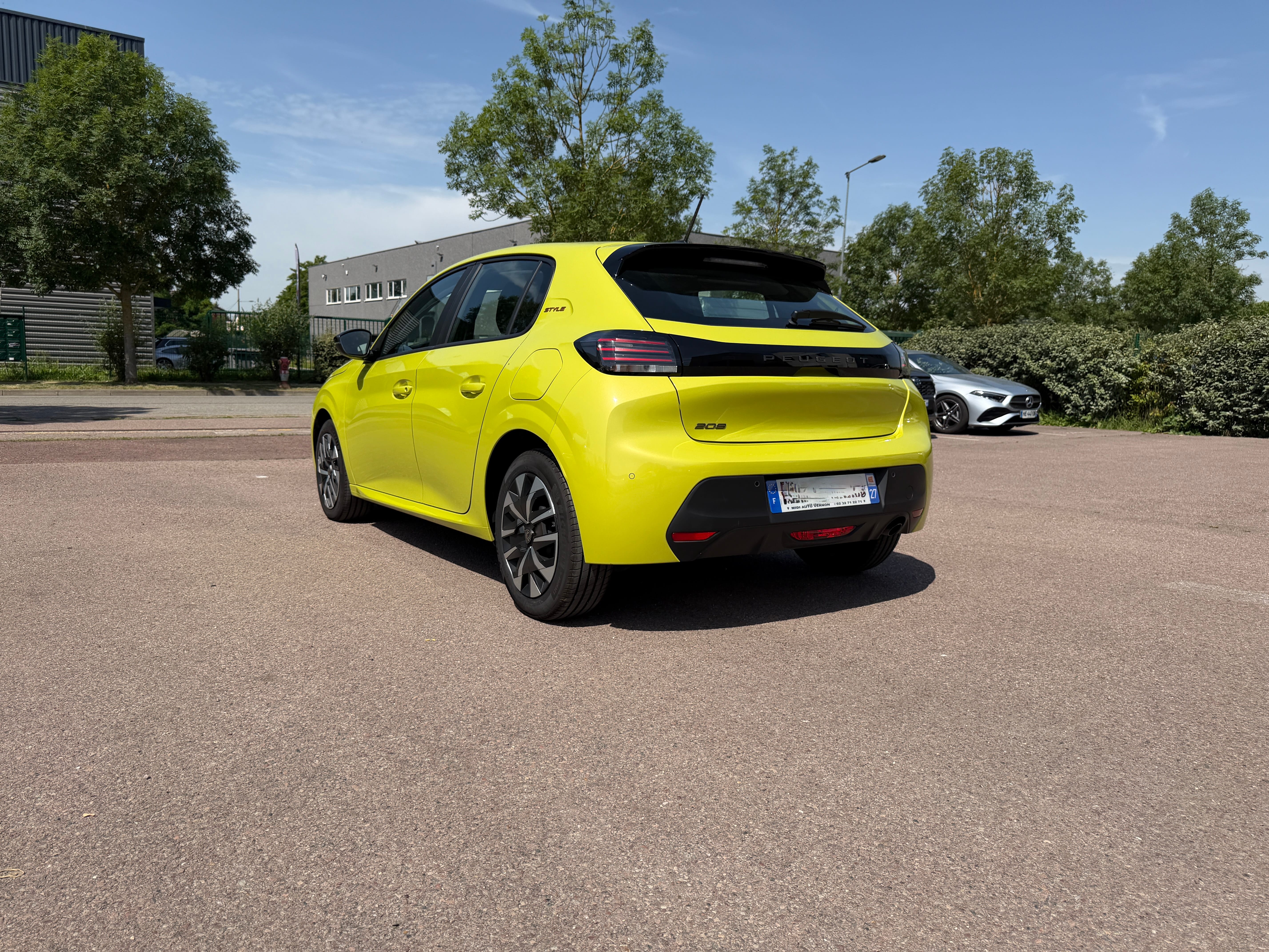 Peugeot 208 avec GPS