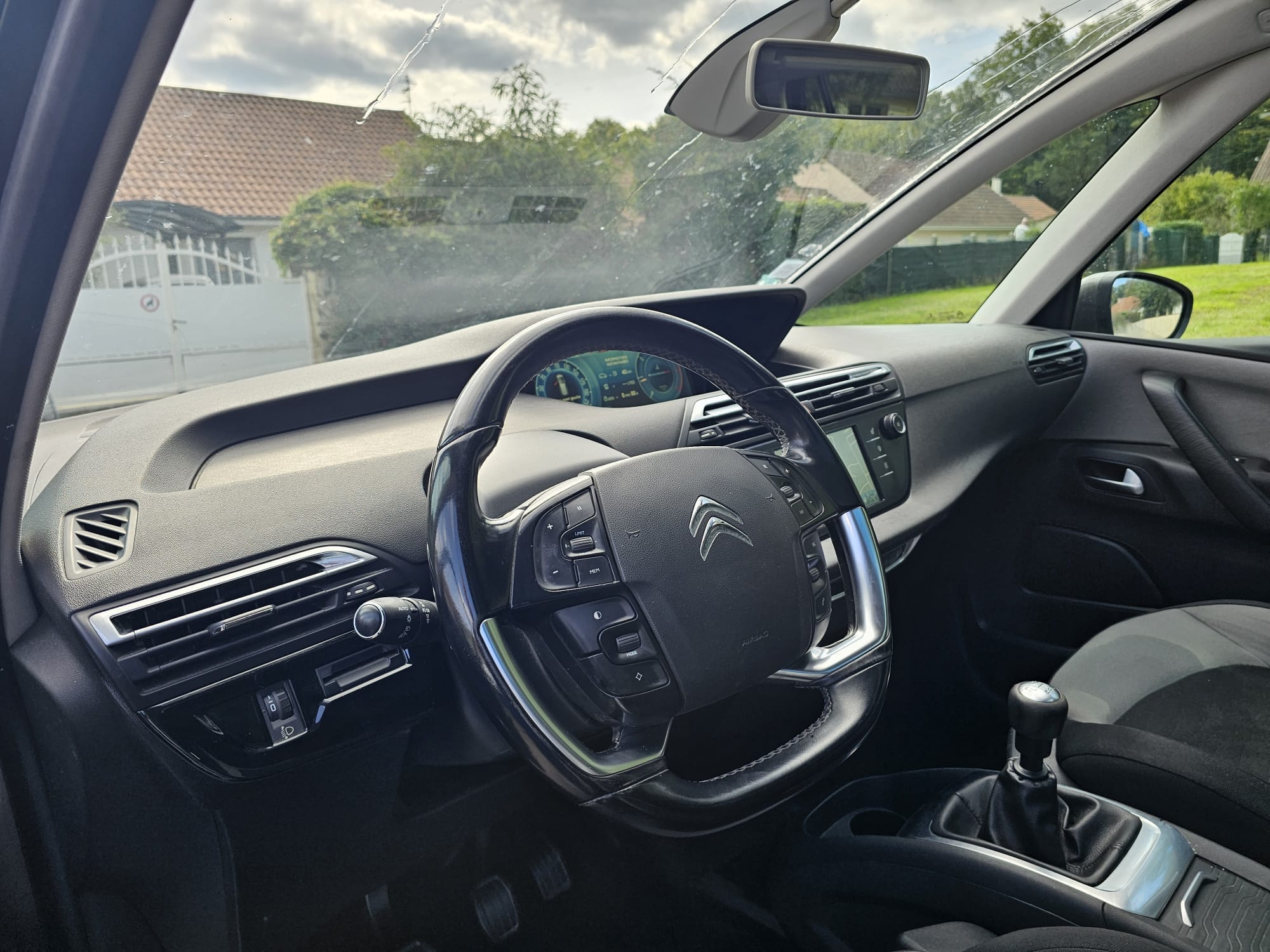 Citroen C4 Grand Picasso 2.0 hdi Business avec GPS