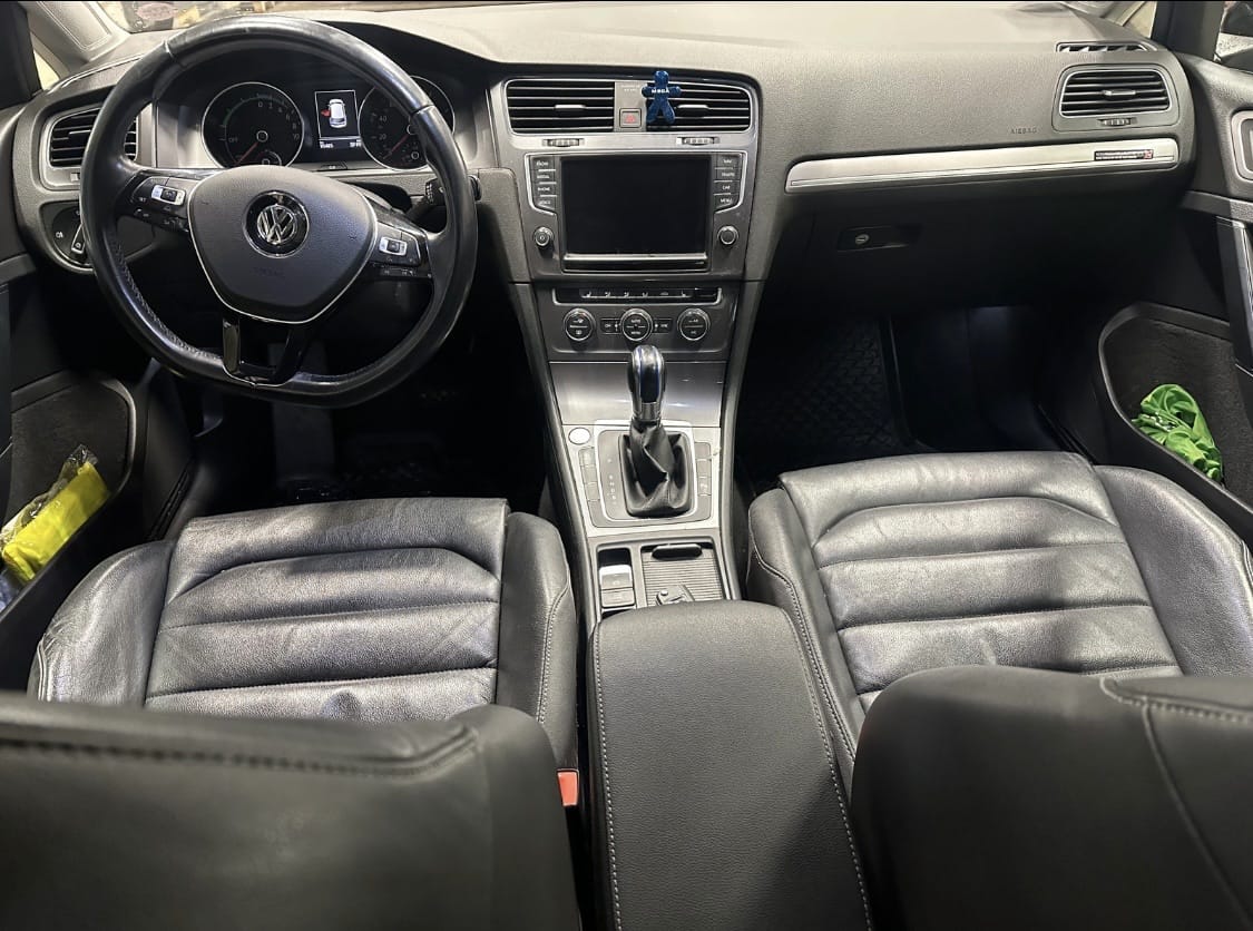 Volkswagen e-Golf med Cruisekontroll