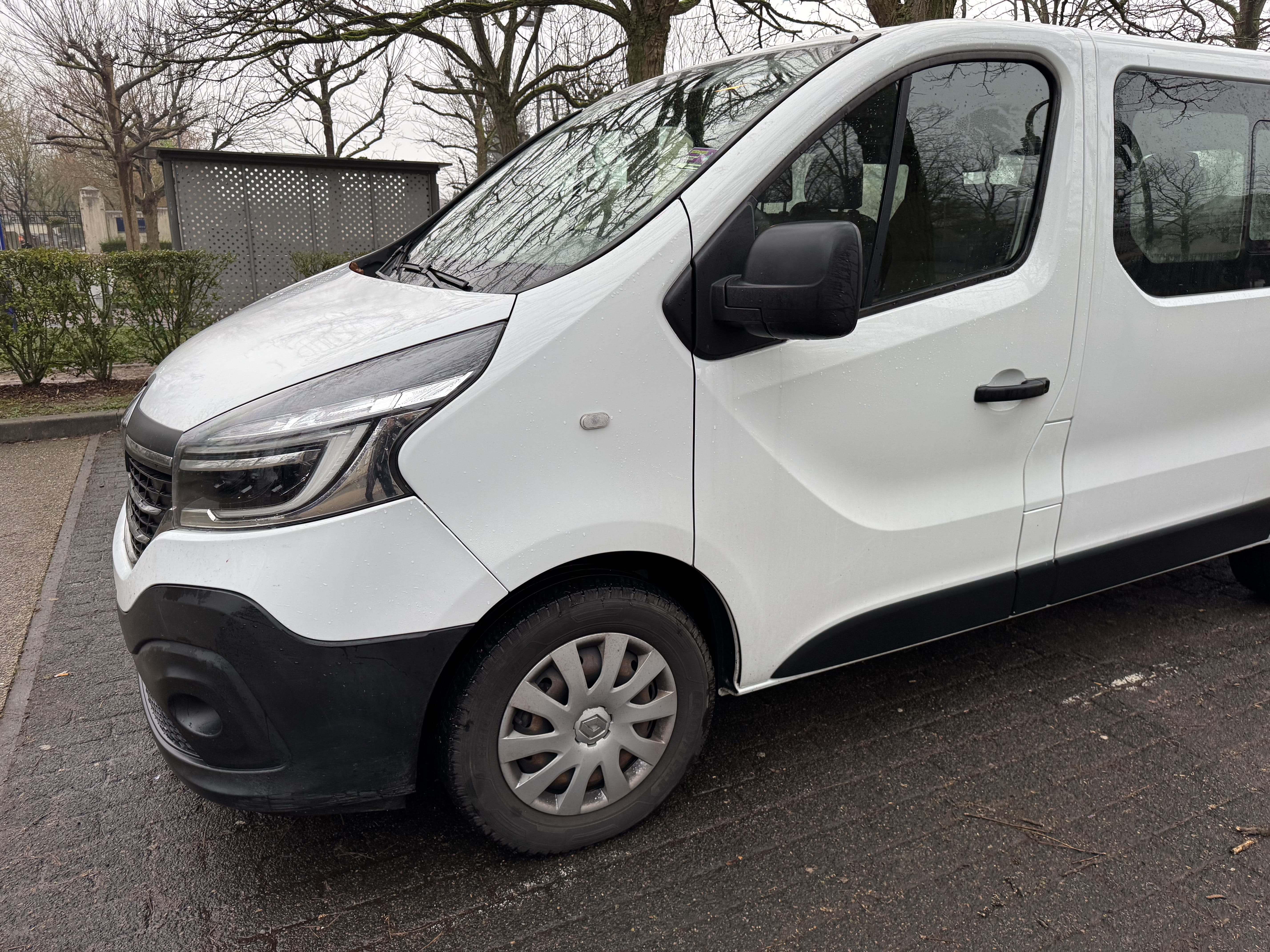 Renault Trafic Passenger 9 places avec Climatisation