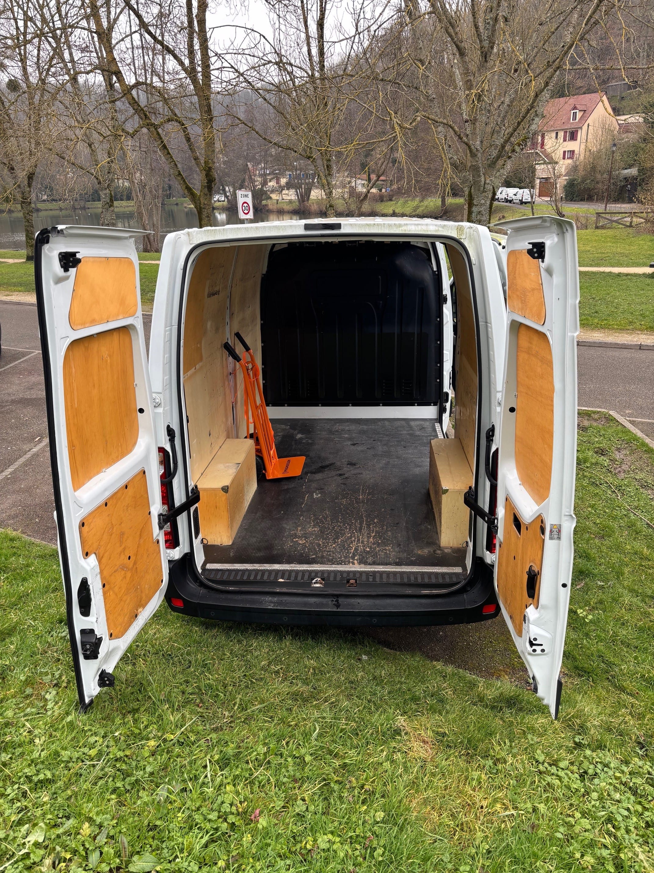 Renault Master 2.3 dci (130cv) avec Entrée audio / iPod