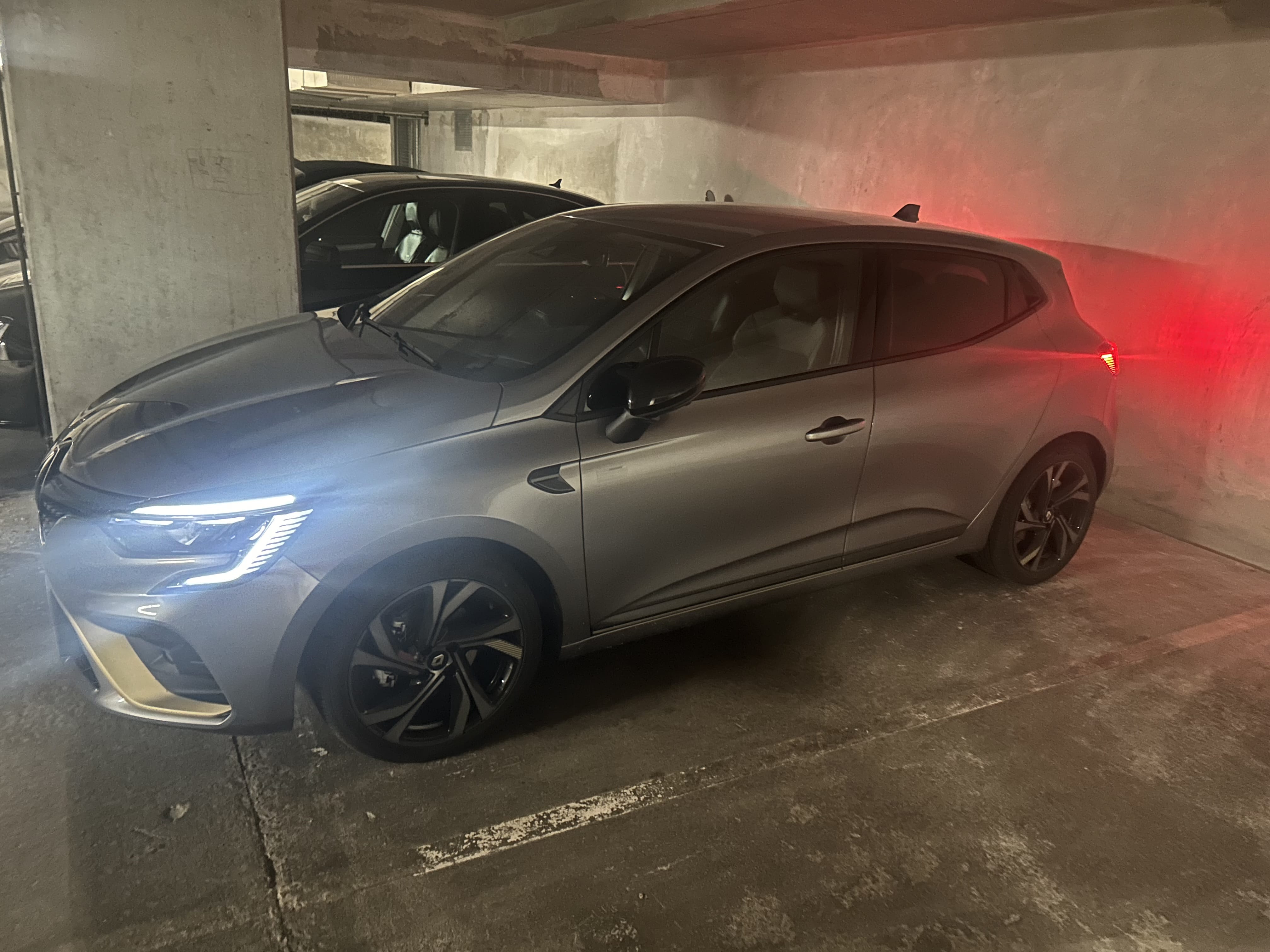 Renault Clio E-tech avec Climatisation