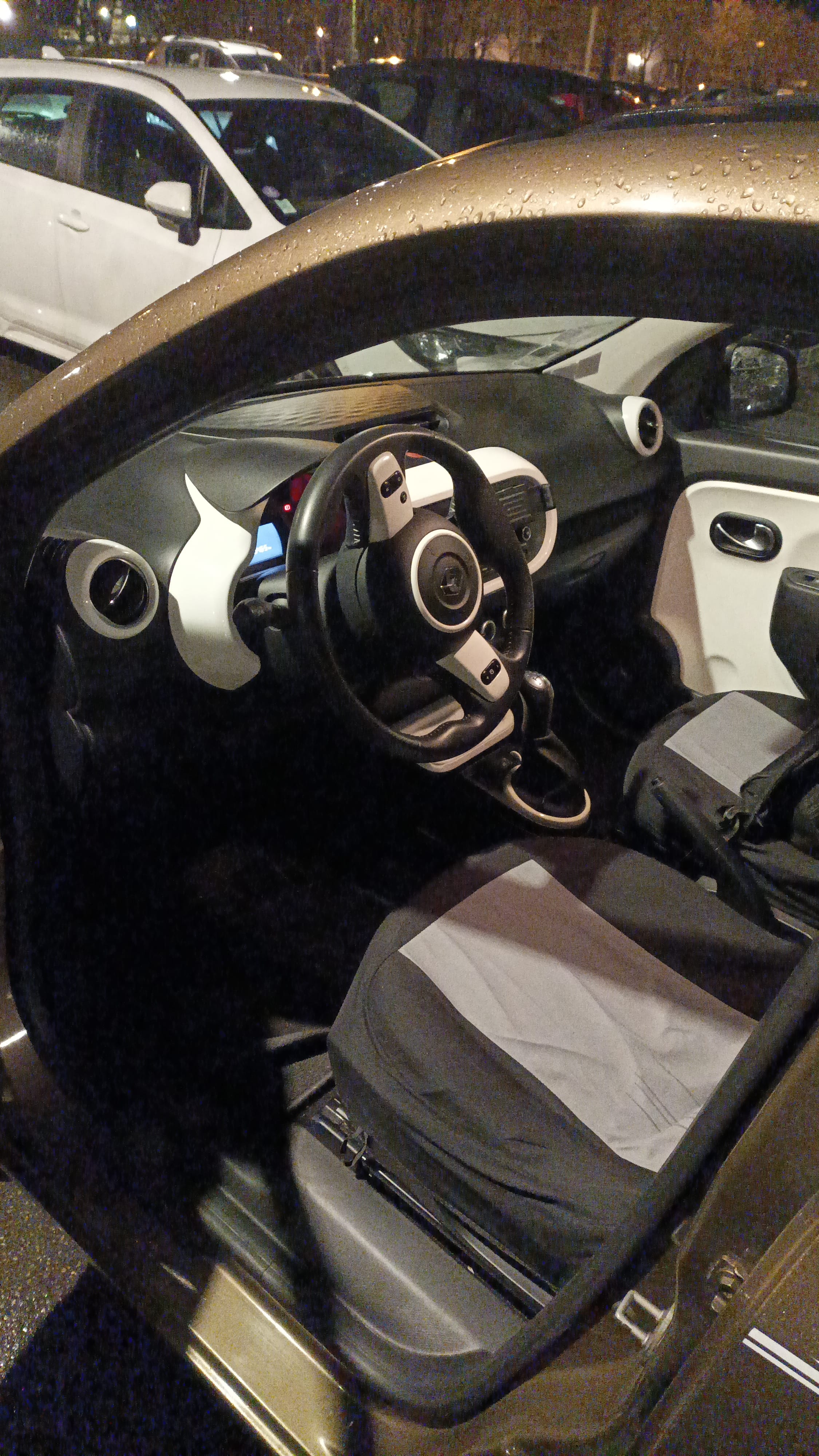 Renault Twingo III avec Audio Bluetooth