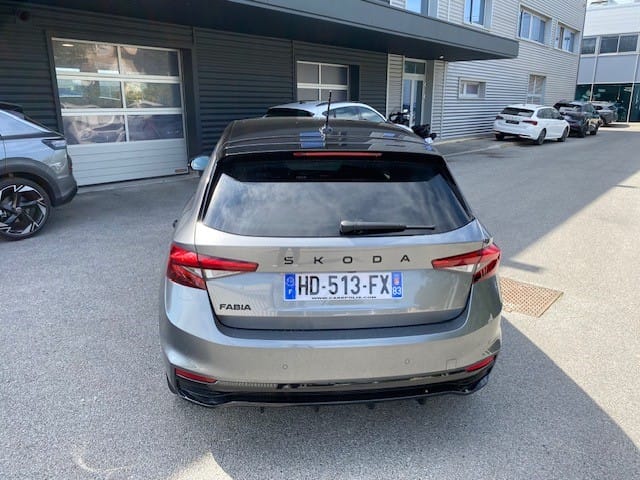 Skoda Fabia avec Caméra de recul