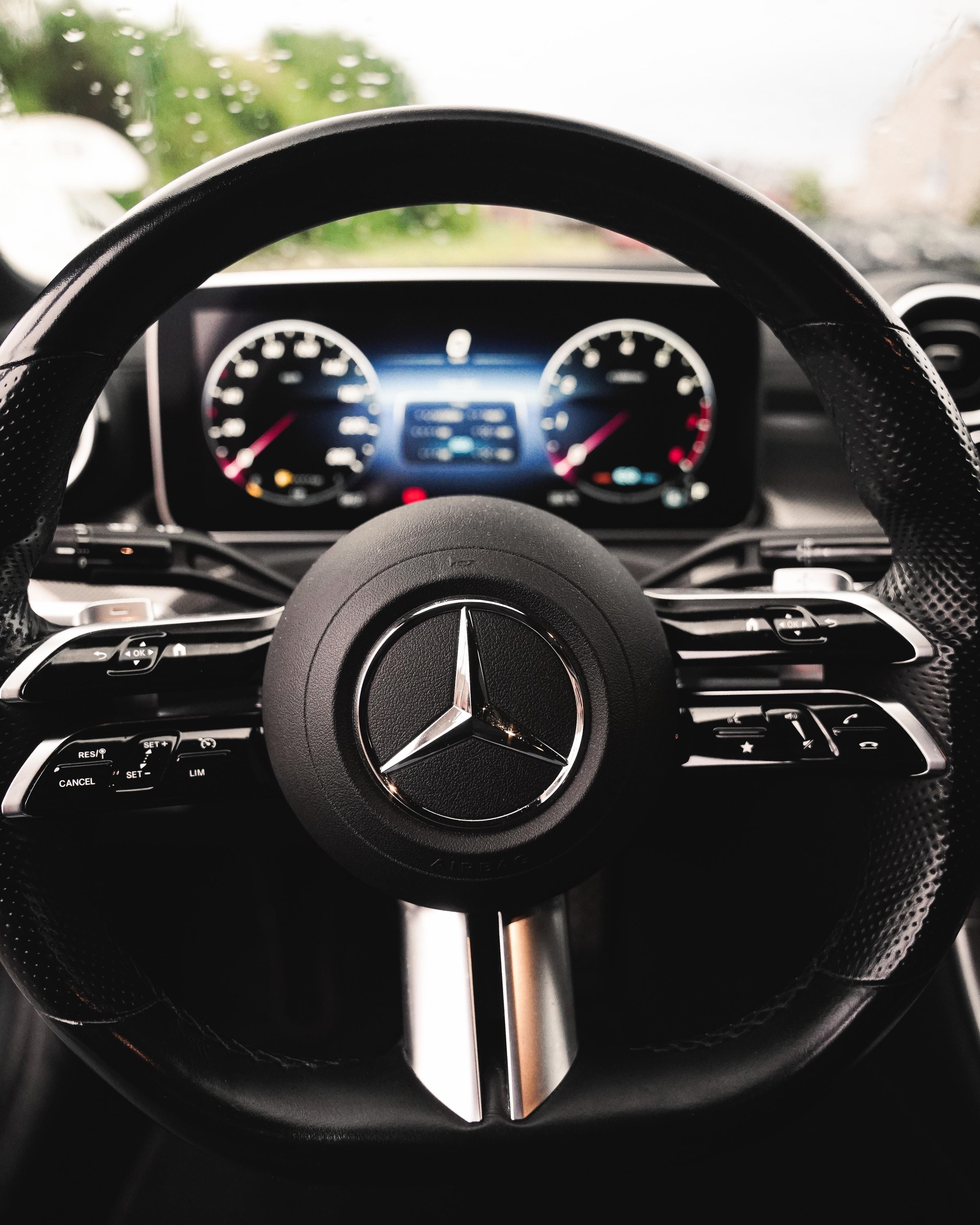 Mercedes-Benz C-Klasse avec GPS