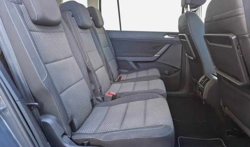 Volkswagen Touran 2.0 TDI 150 CV - Boite auto - 7 places - Attelage avec Régulateur de vitesse