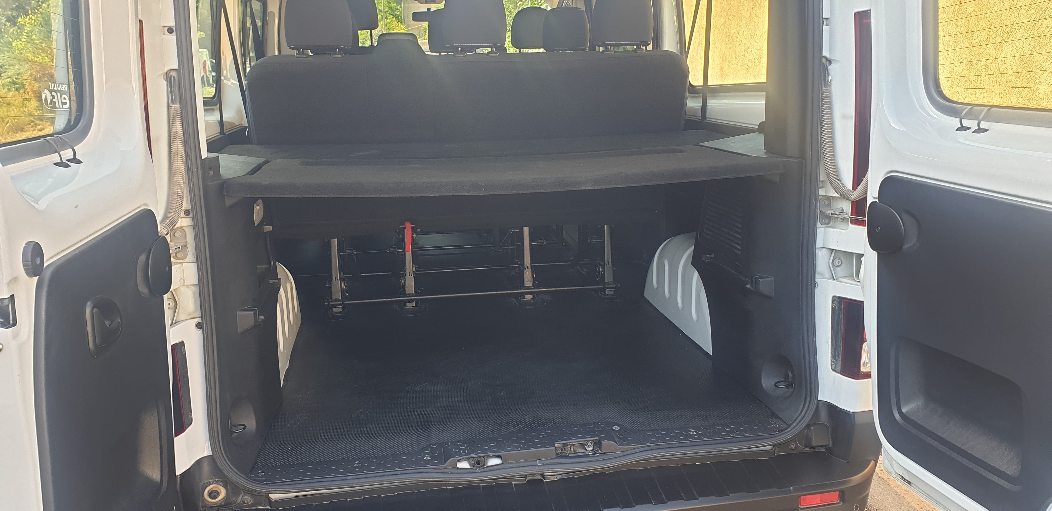 Renault Trafic Passenger avec Entrée audio / iPod