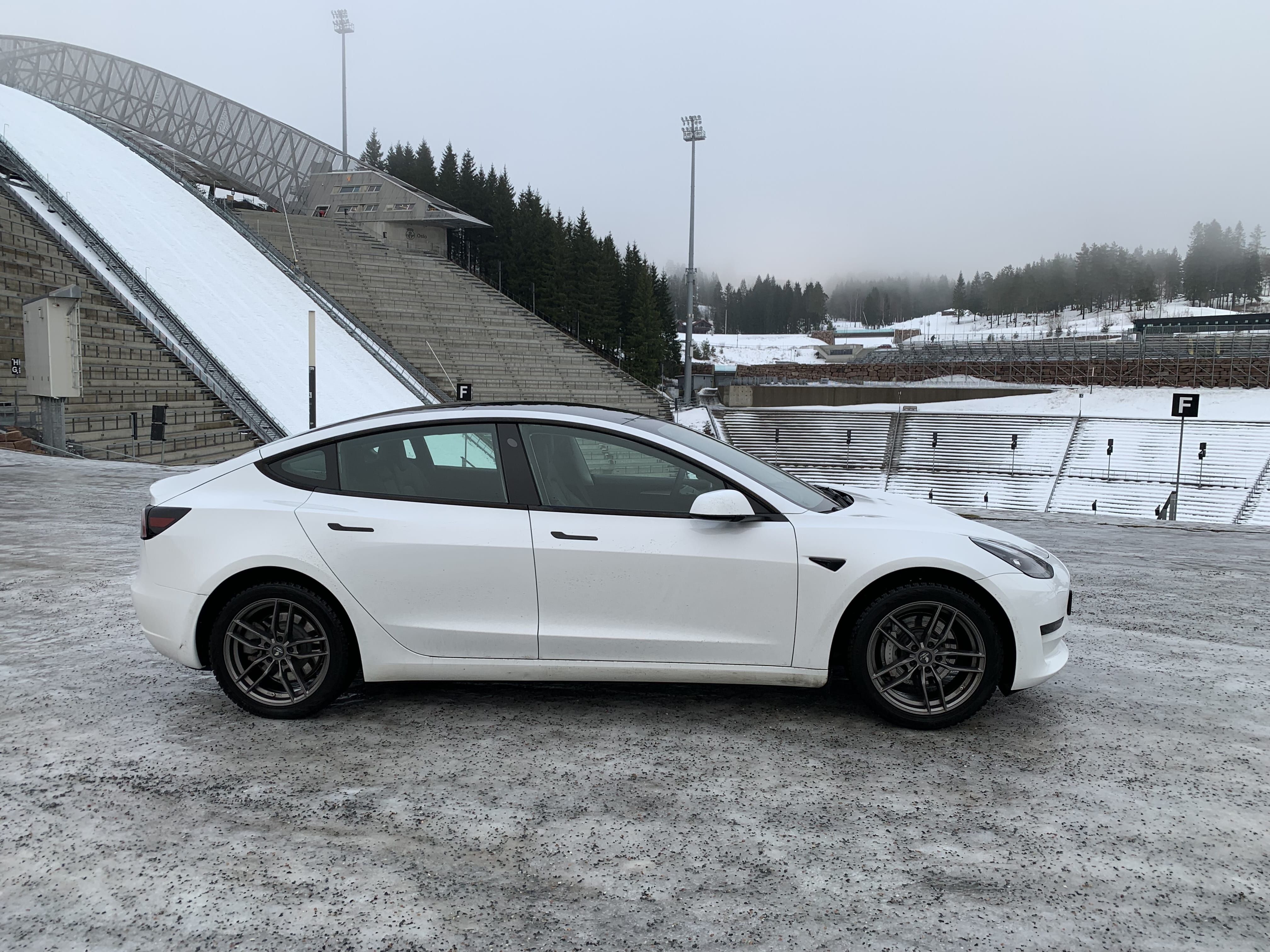 Tesla Model 3 with Air conditioning