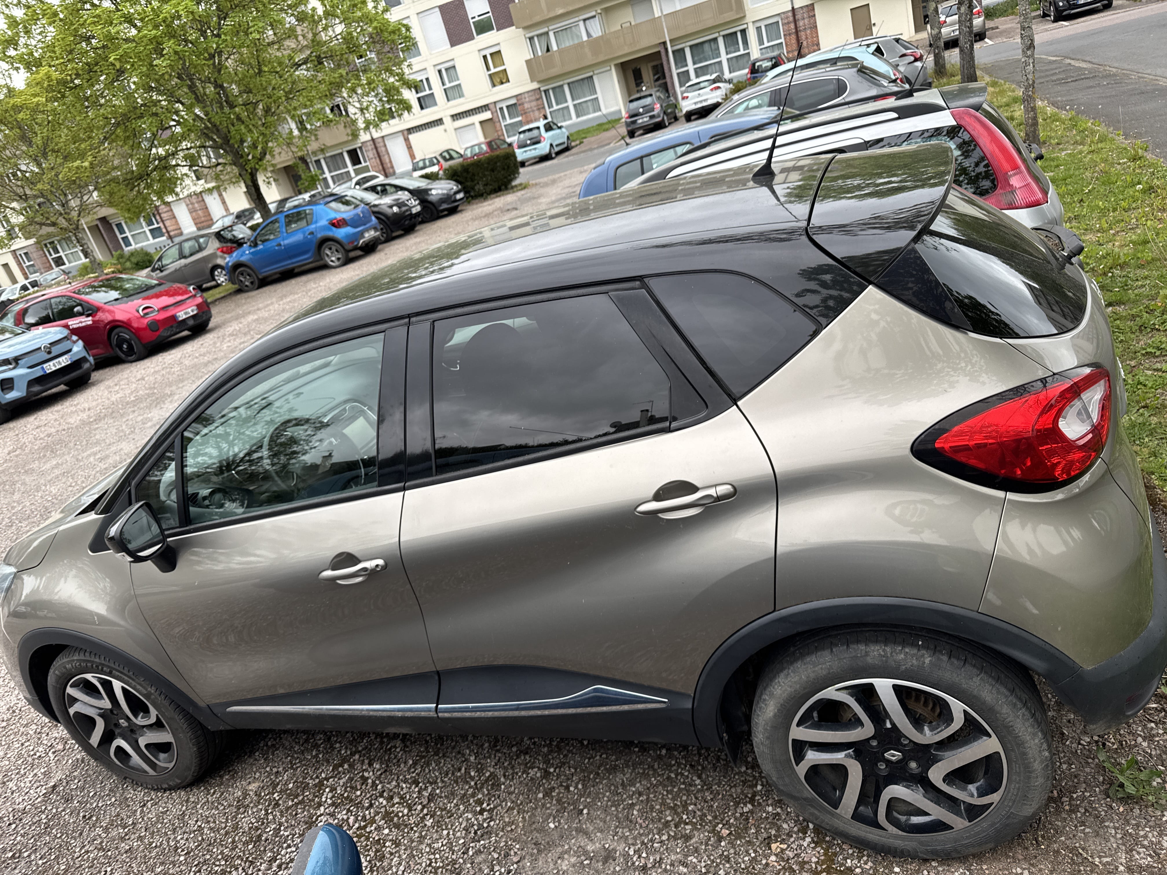 Renault Captur 1,0 TCE 90cv Intens avec Climatisation