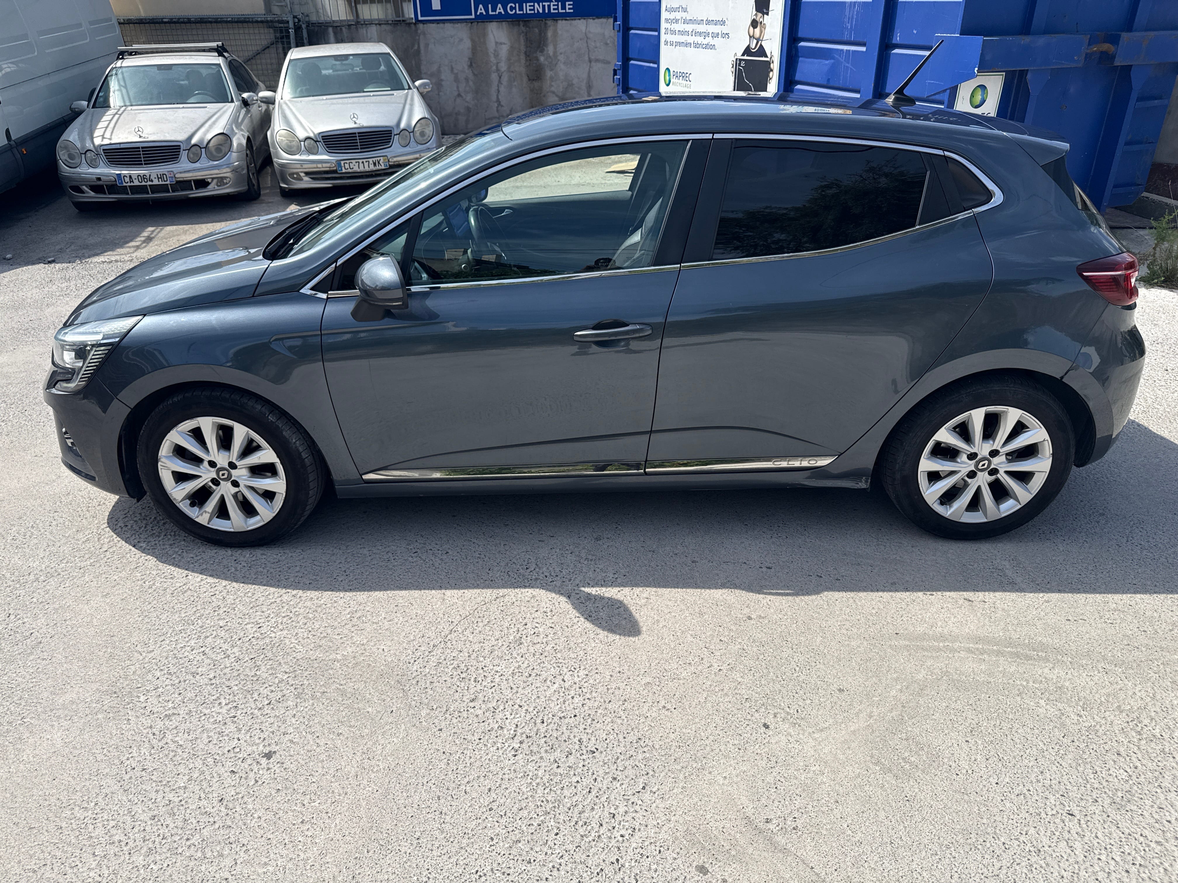 Renault Clio avec Climatisation