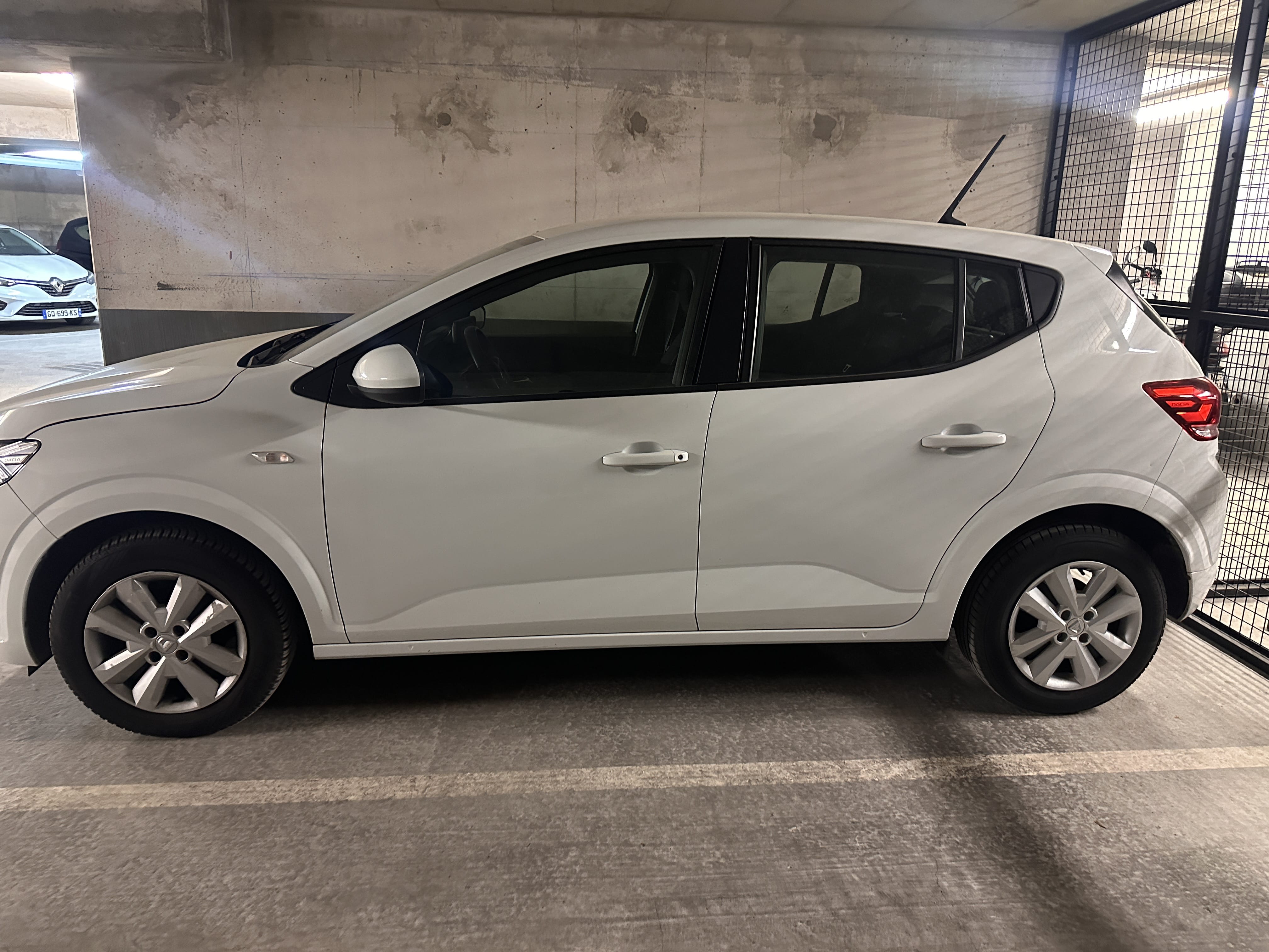 Dacia Sandero avec Caméra de recul
