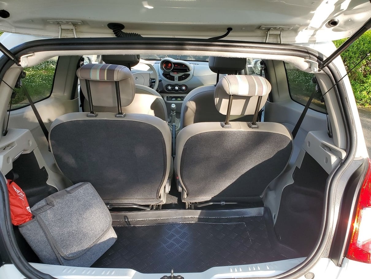 Renault Twingo II avec Pneus neige