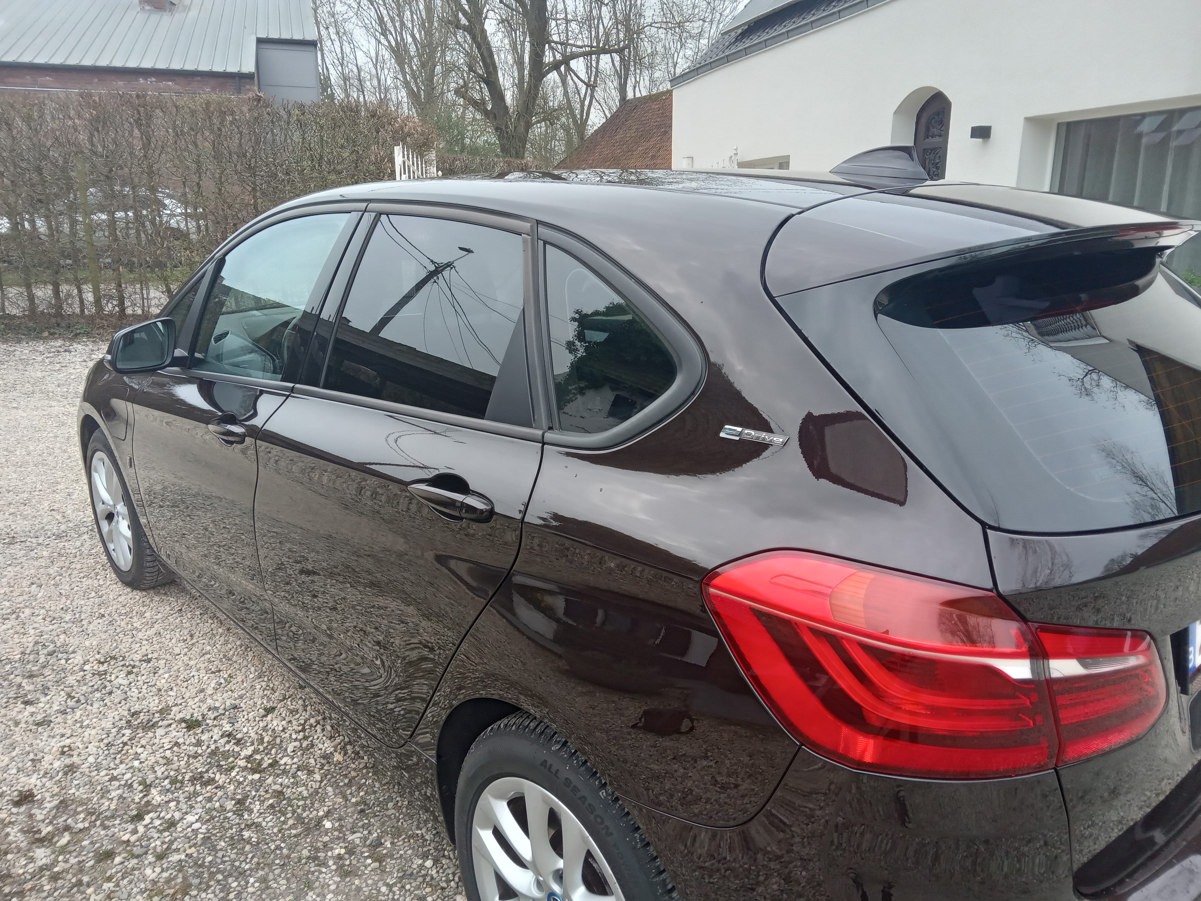 BMW  225xe iPerformance avec GPS