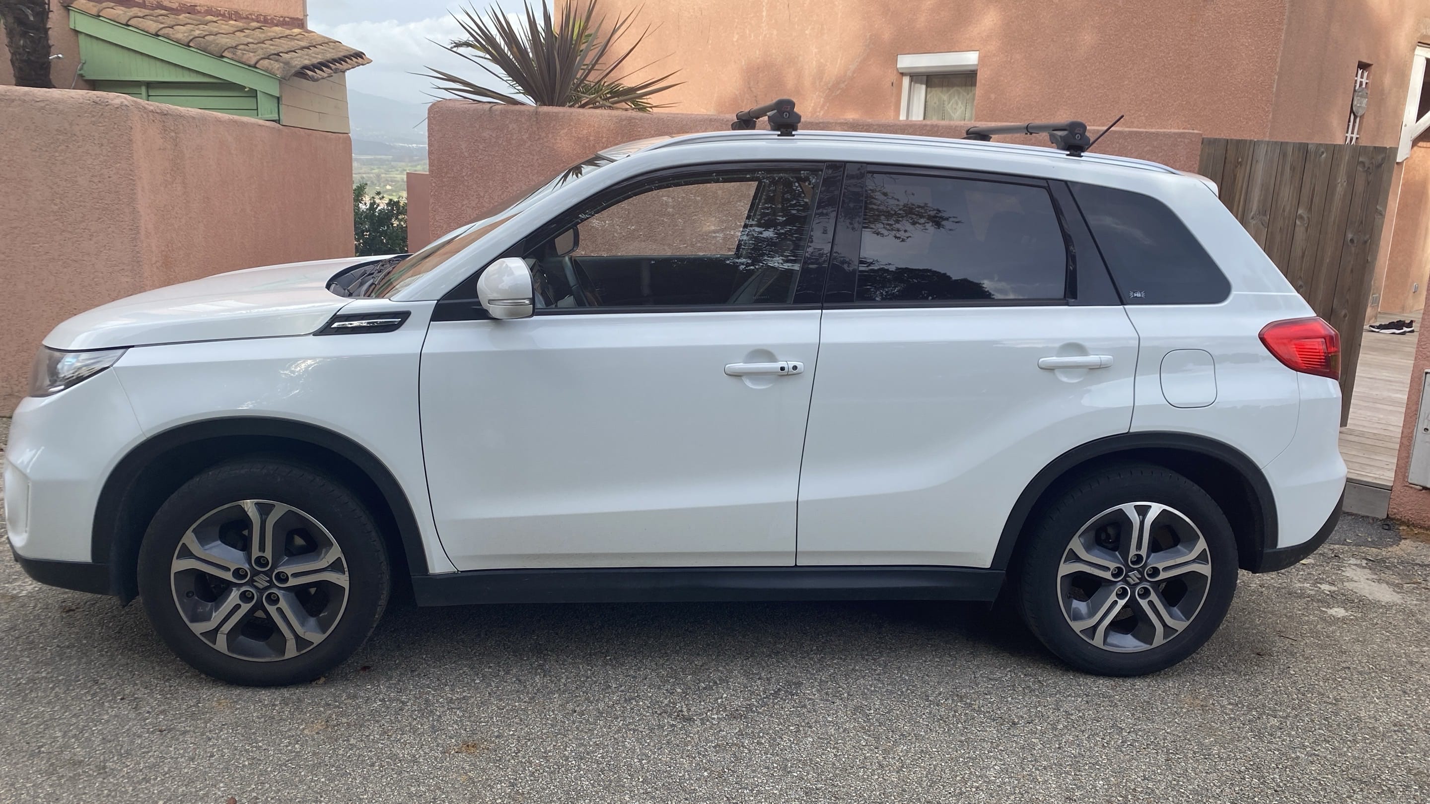 Suzuki Vitara Allgrip 4x4 avec Climatisation