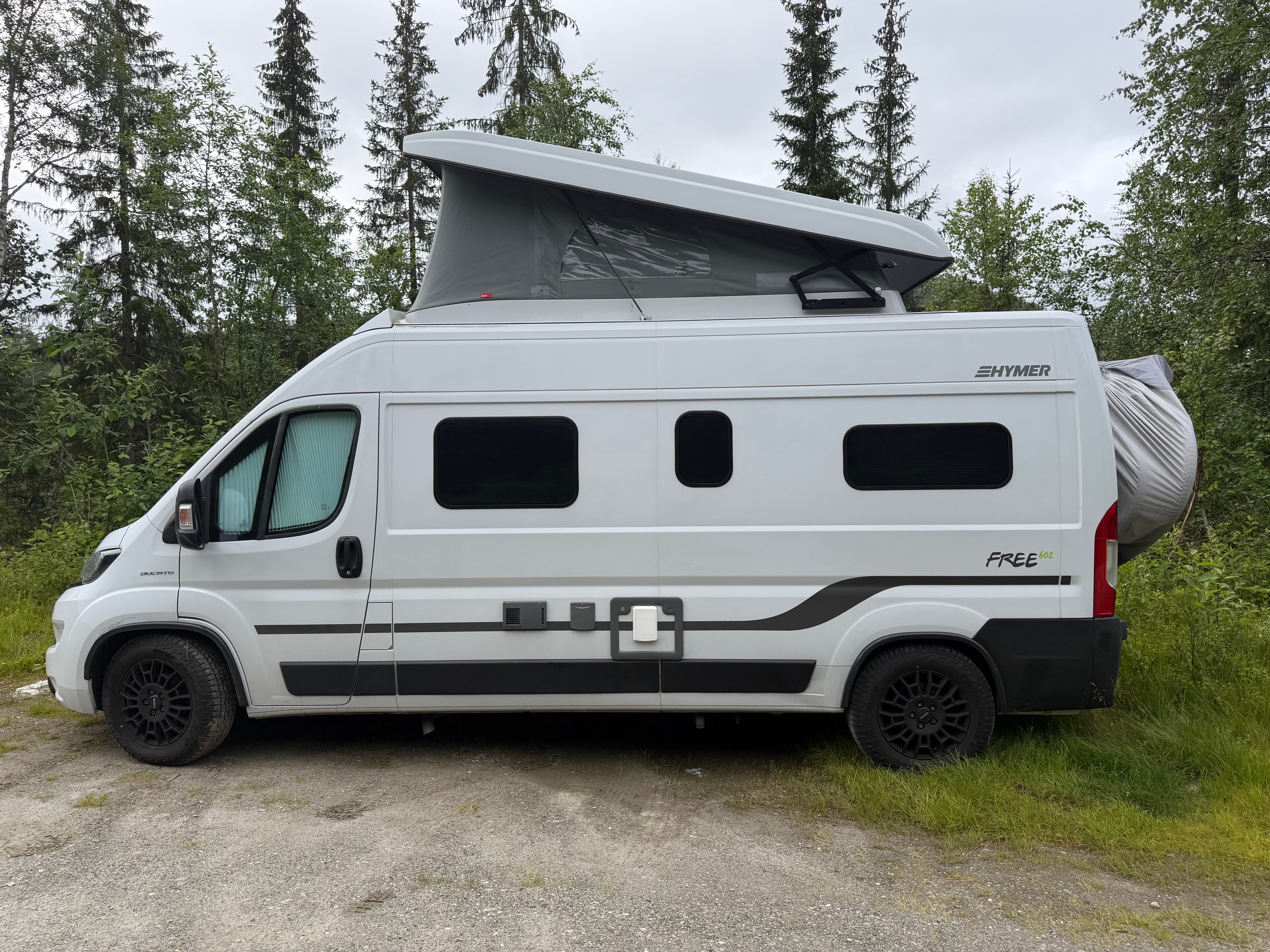 Hymer Free 602 med Ryggekamera