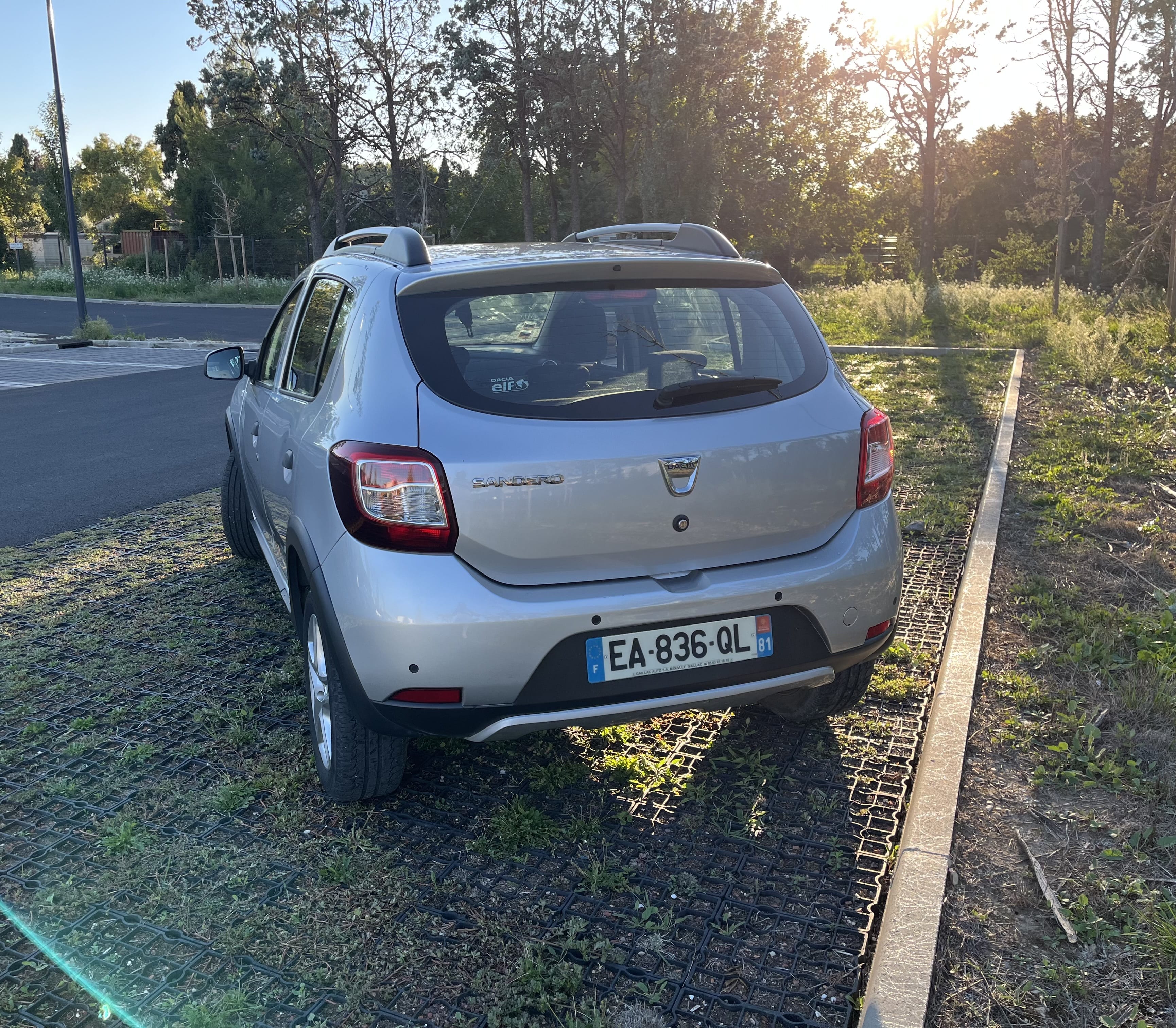 Dacia Sandero Stepway avec GPS