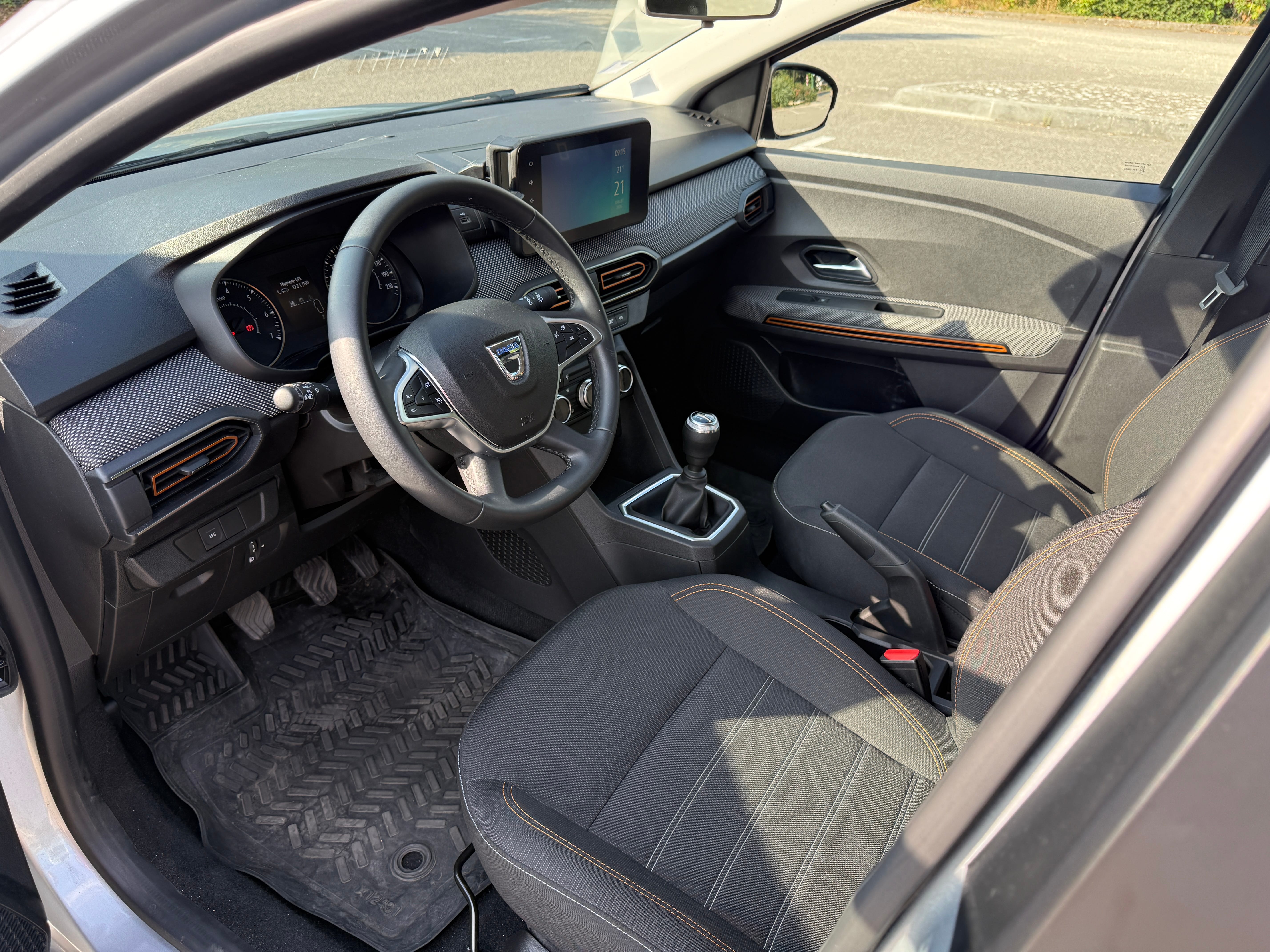 Dacia Sandero Stepway avec Siège bébé