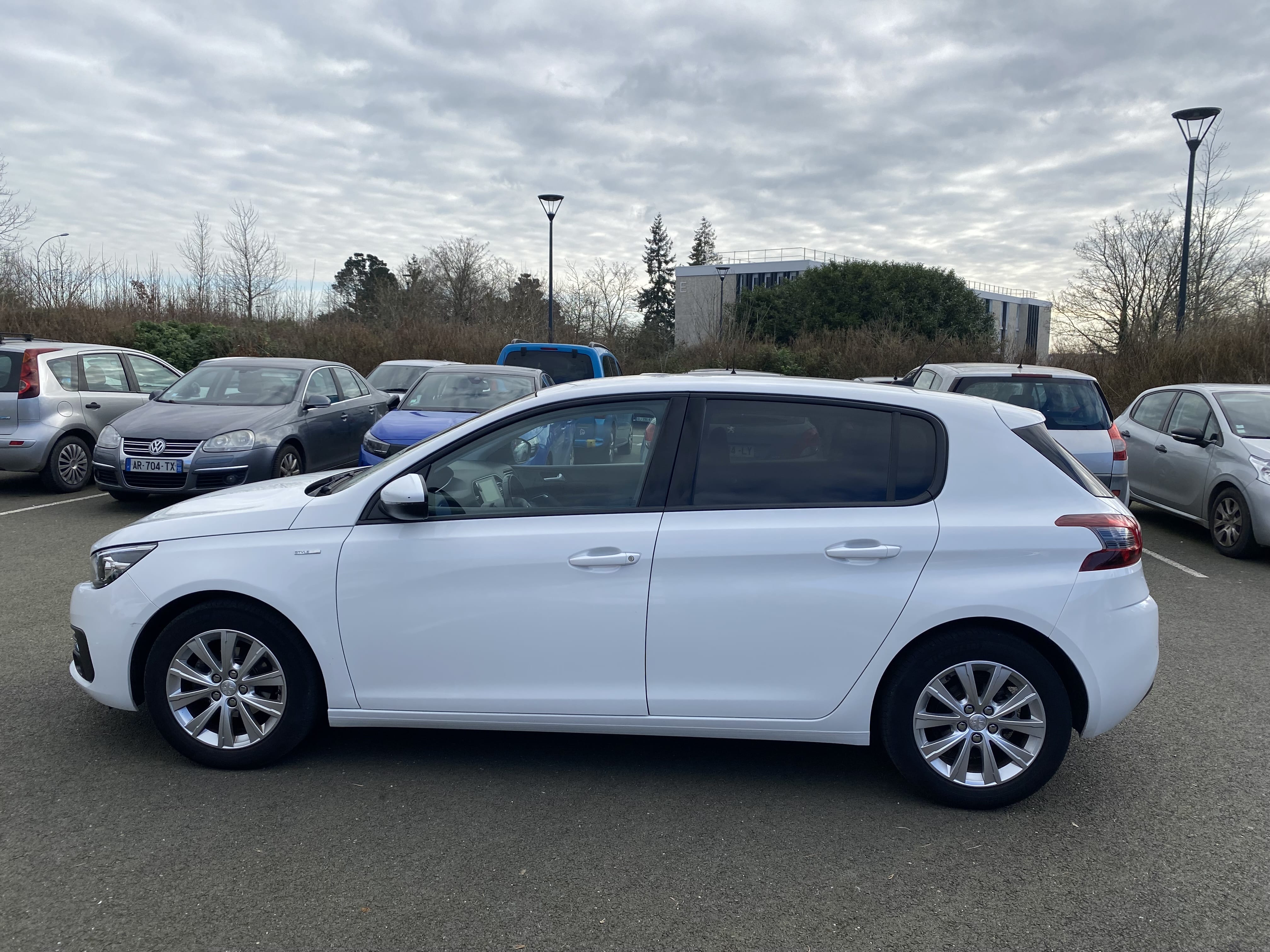 Peugeot 308 avec Climatisation