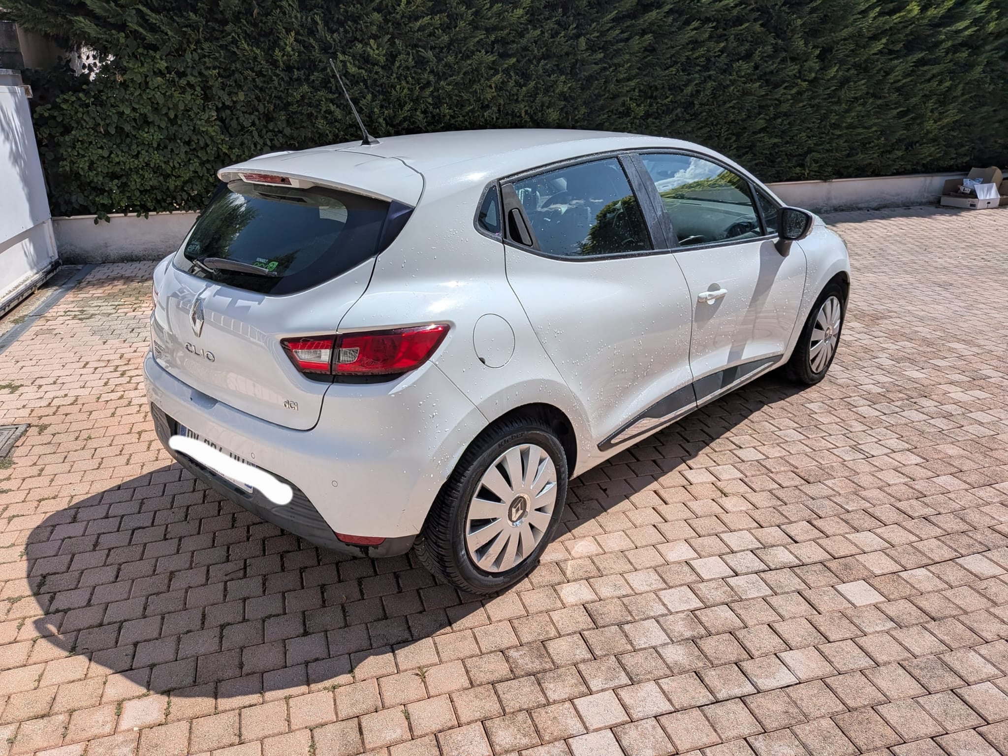 Renault Clio avec GPS