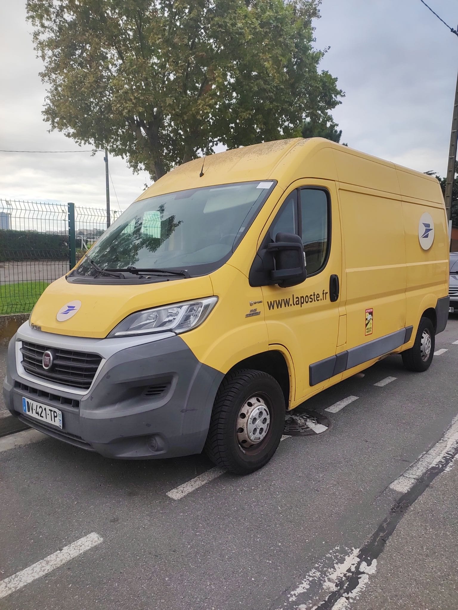 Fiat Ducato avec Hayon / 2 Diables, Sangles et Chariot plateforme, 2015, Diesel