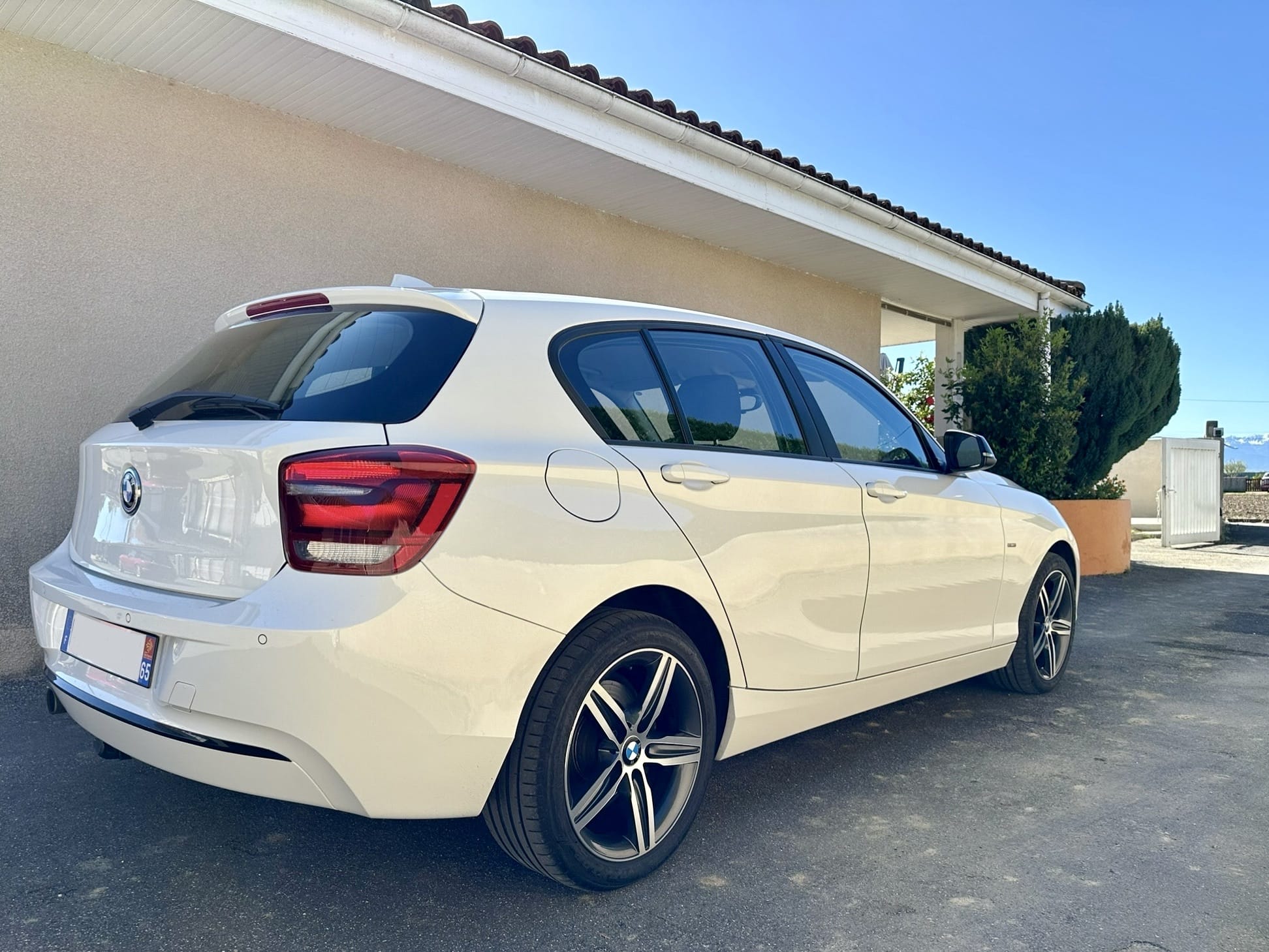 BMW Série 1 116i 136ch avec Siège bébé