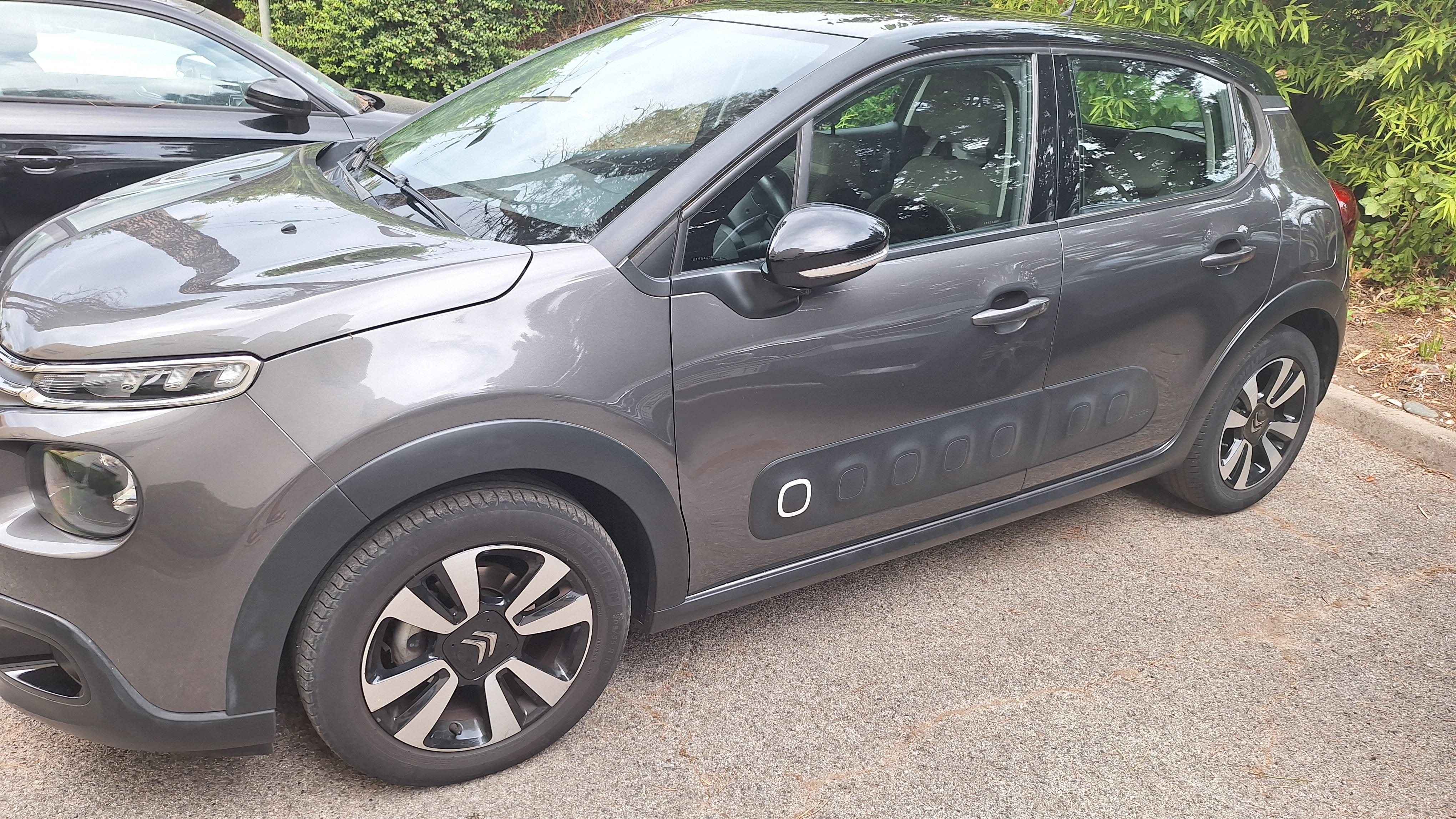 Citroen C3 Classic Shine 82ch Grise avec Climatisation