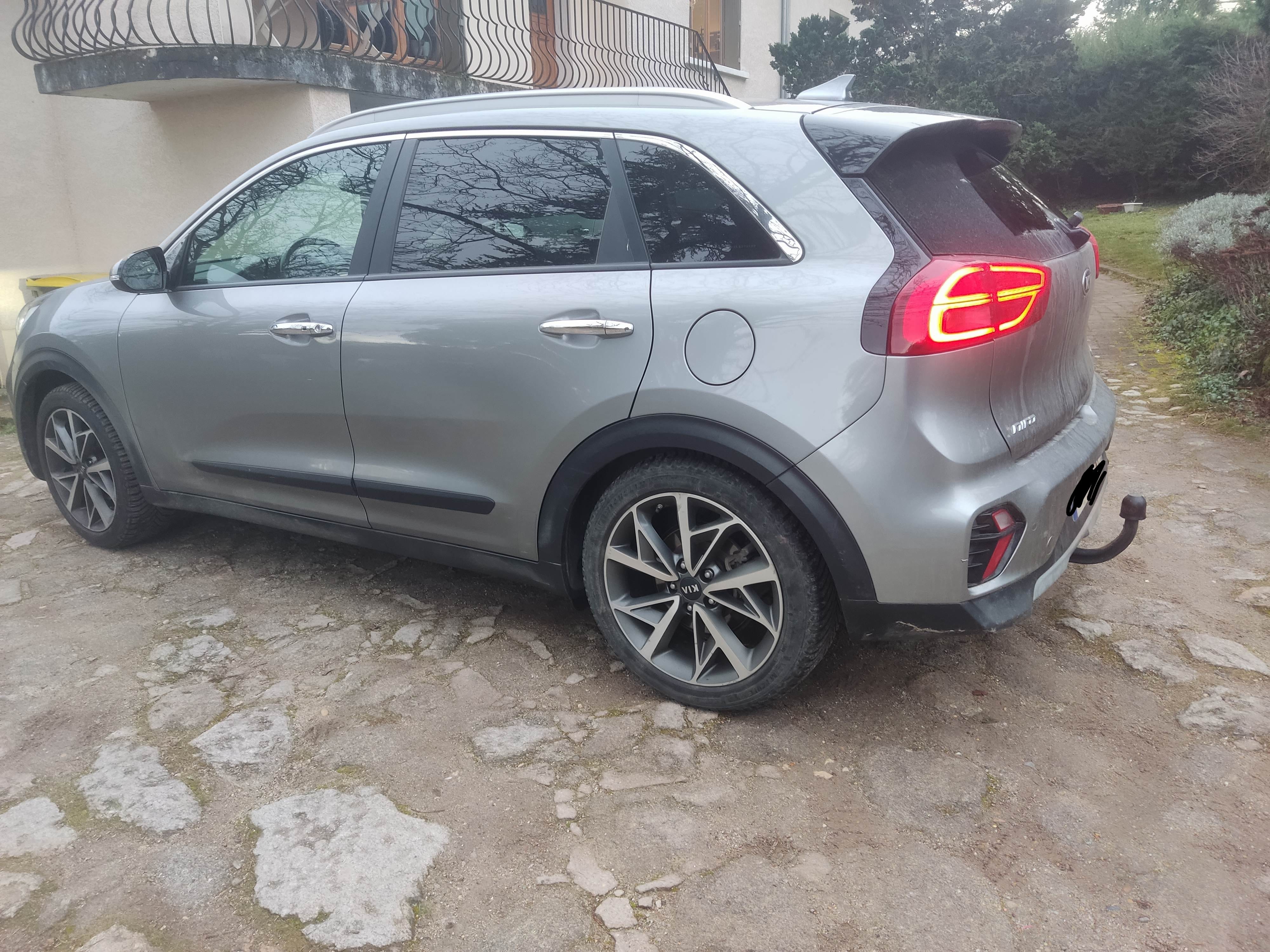 Kia Niro Hybride avec GPS