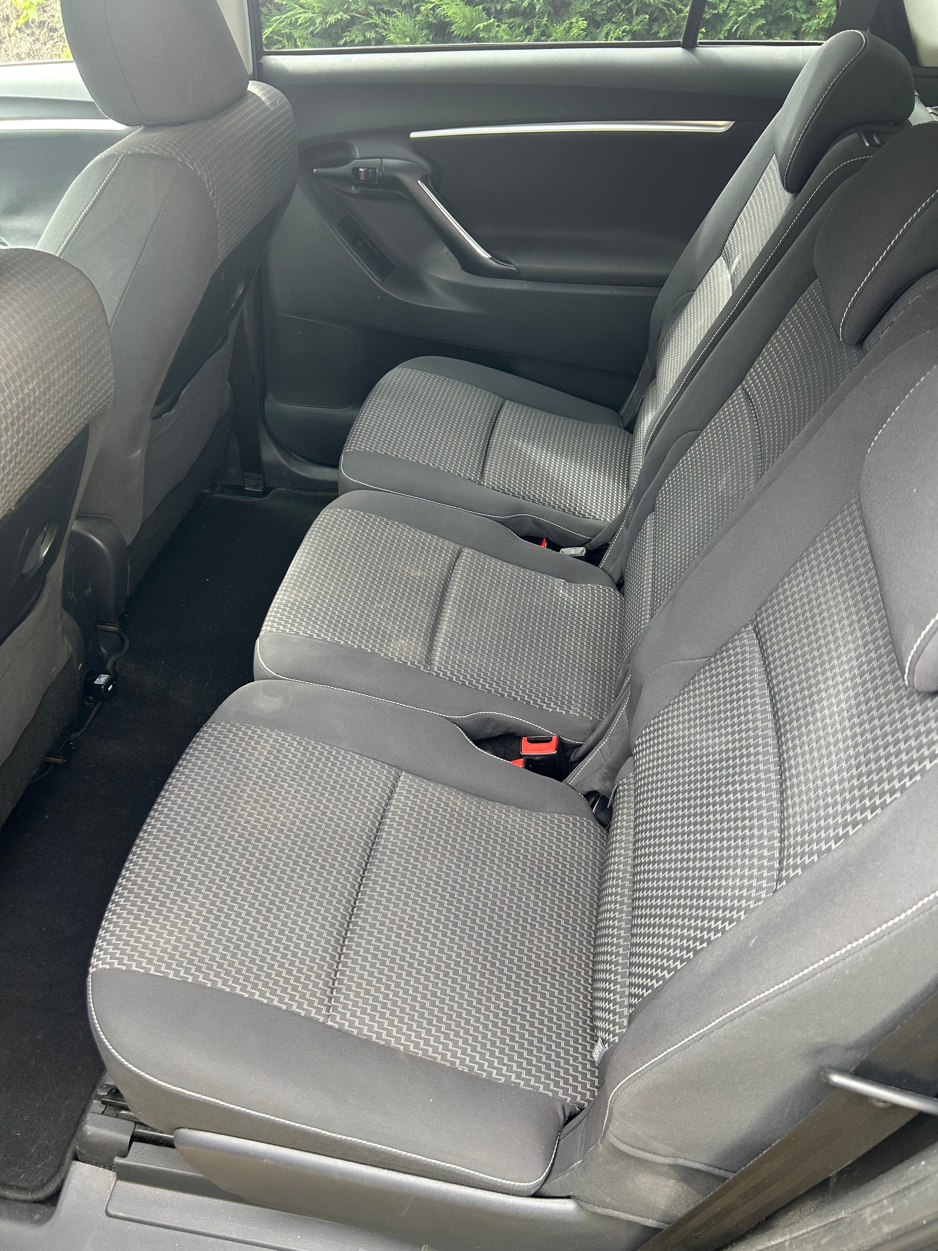 Toyota Verso avec Autoradio