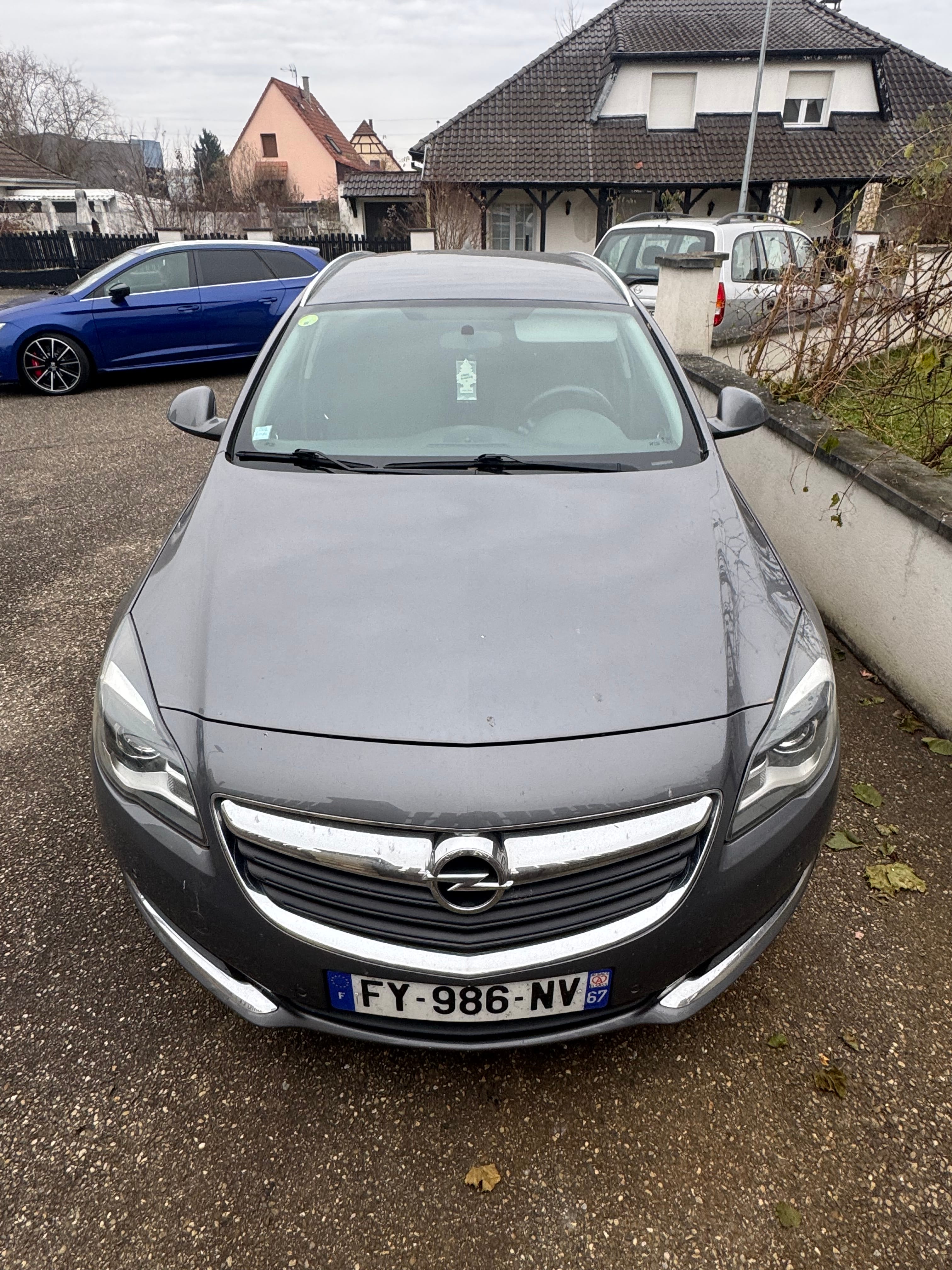 Opel Insignia Sports Tourer avec Climatisation