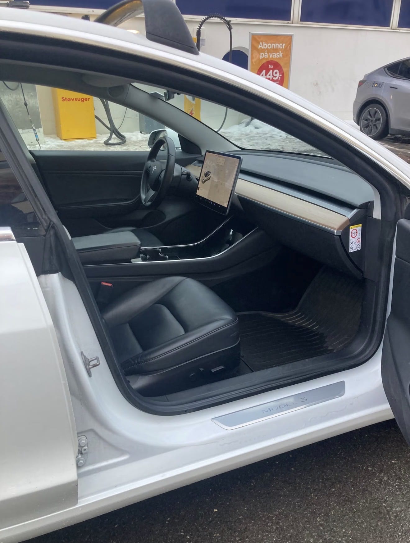 Tesla Model 3 med Aircondition