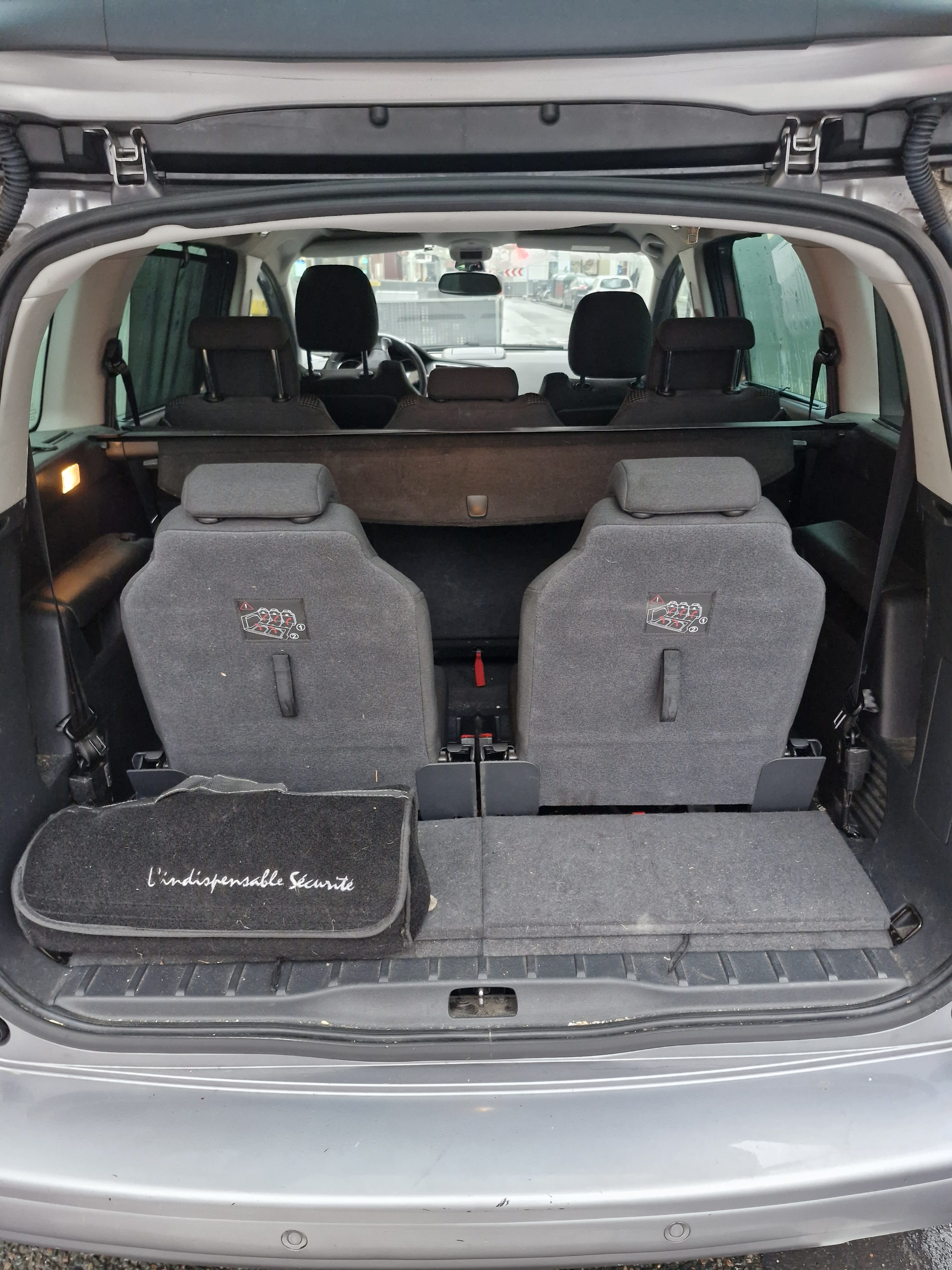 Peugeot 5008 avec Audio Bluetooth