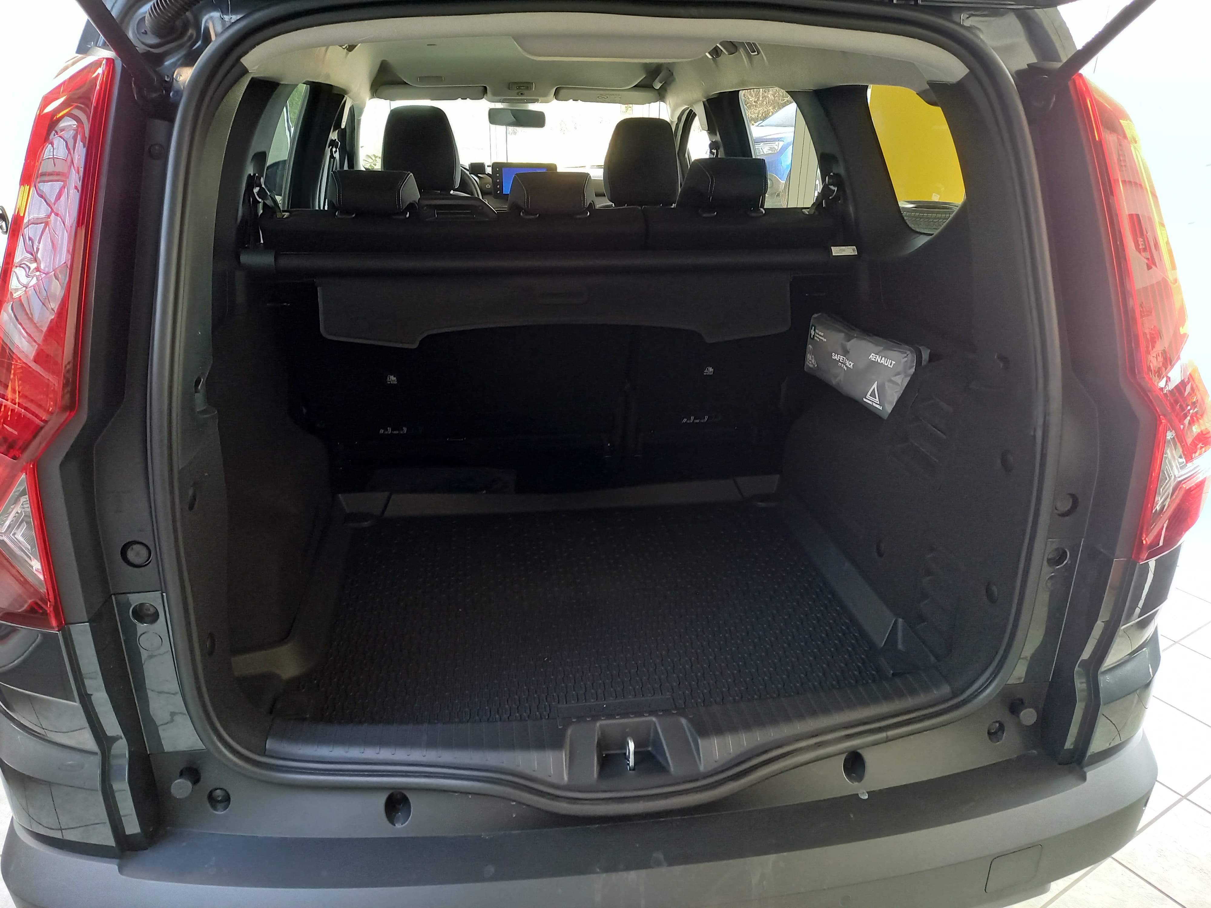 Dacia Jogger STA-NI 86 mit Bluetooth-Audio
