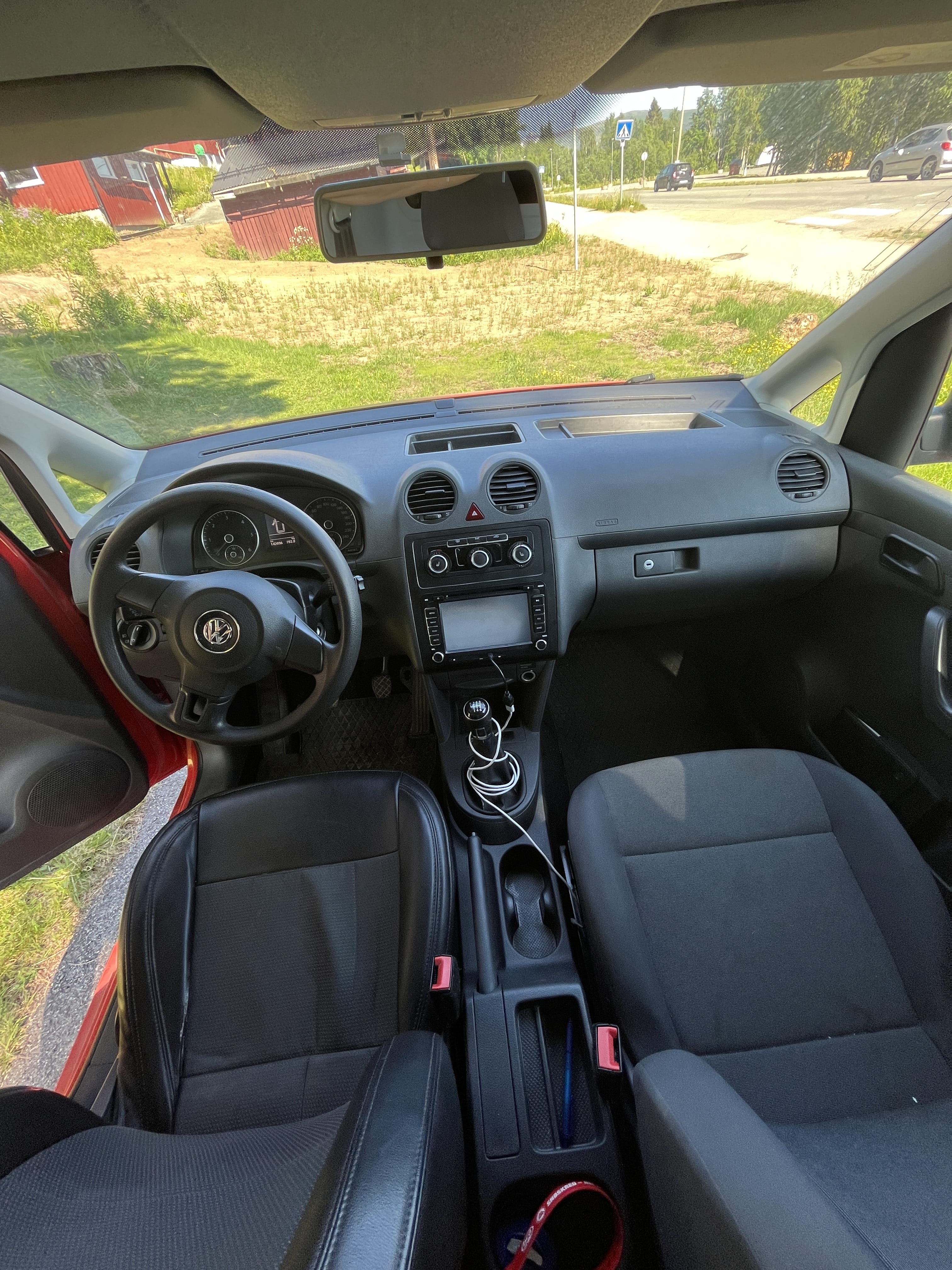 Volkswagen Caddy med Bluetooth audio
