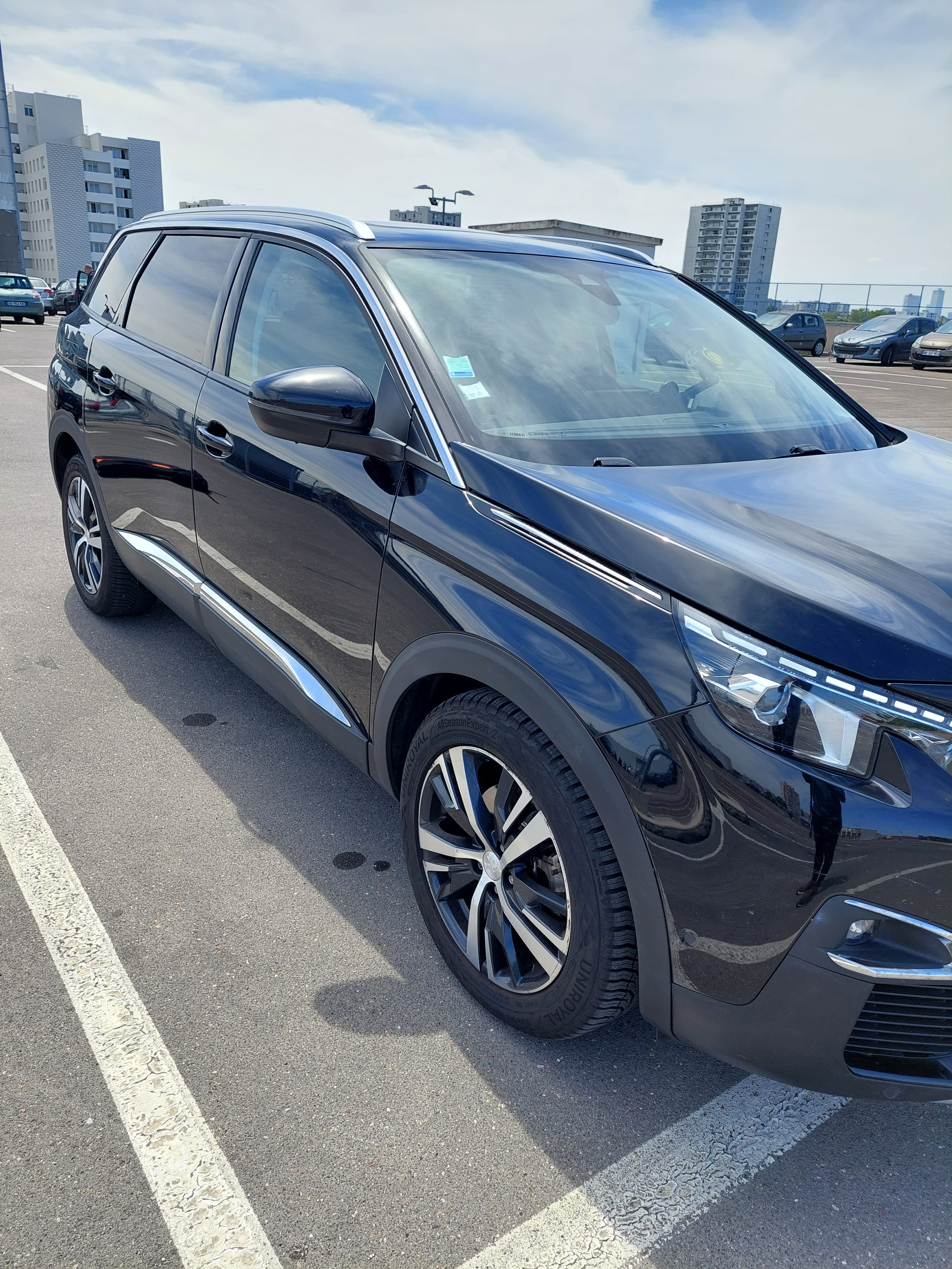 Peugeot 5008, 2020, Essence 98, 7 places