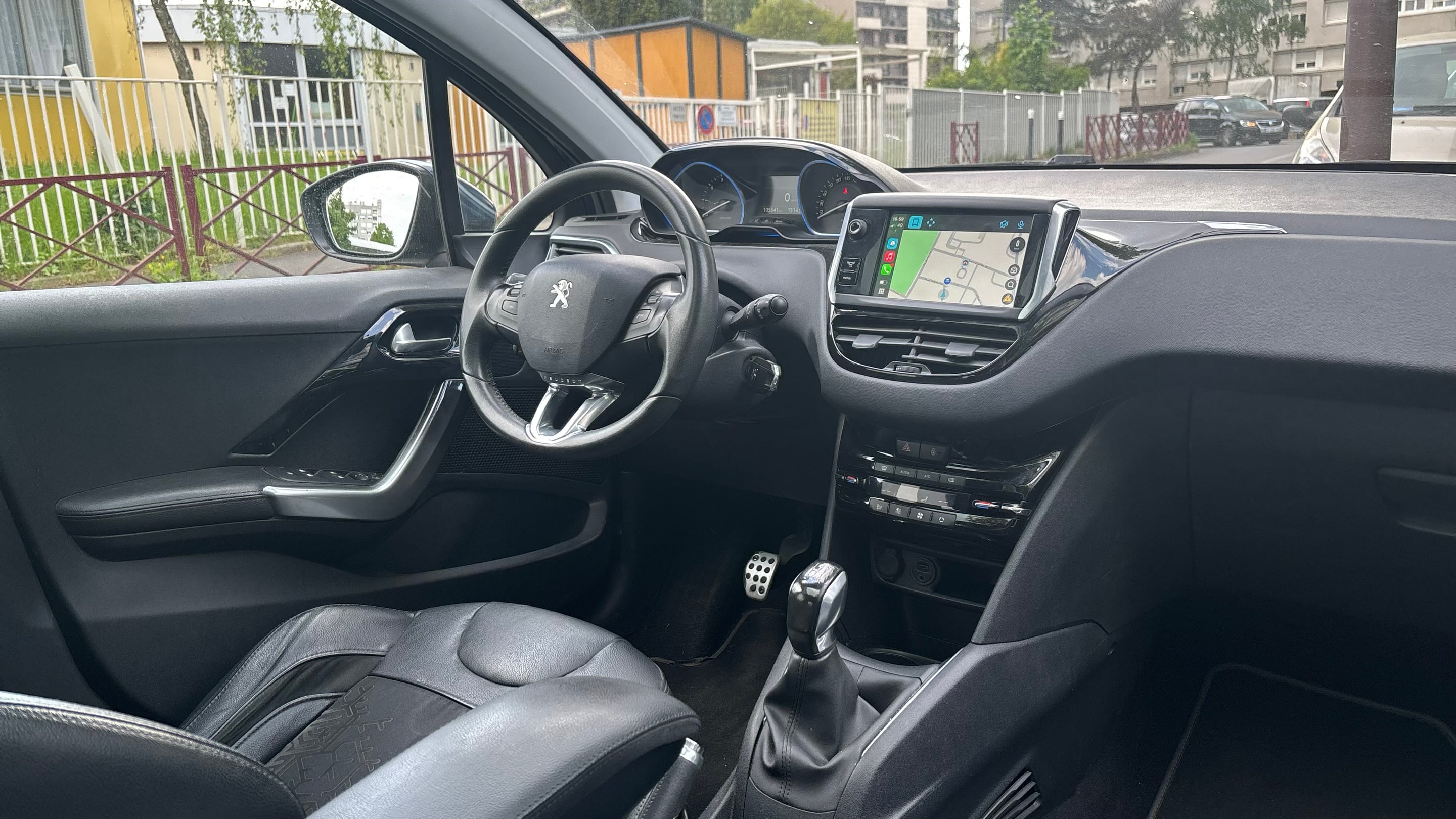 Peugeot 208 1.6 VTI avec Audio Bluetooth