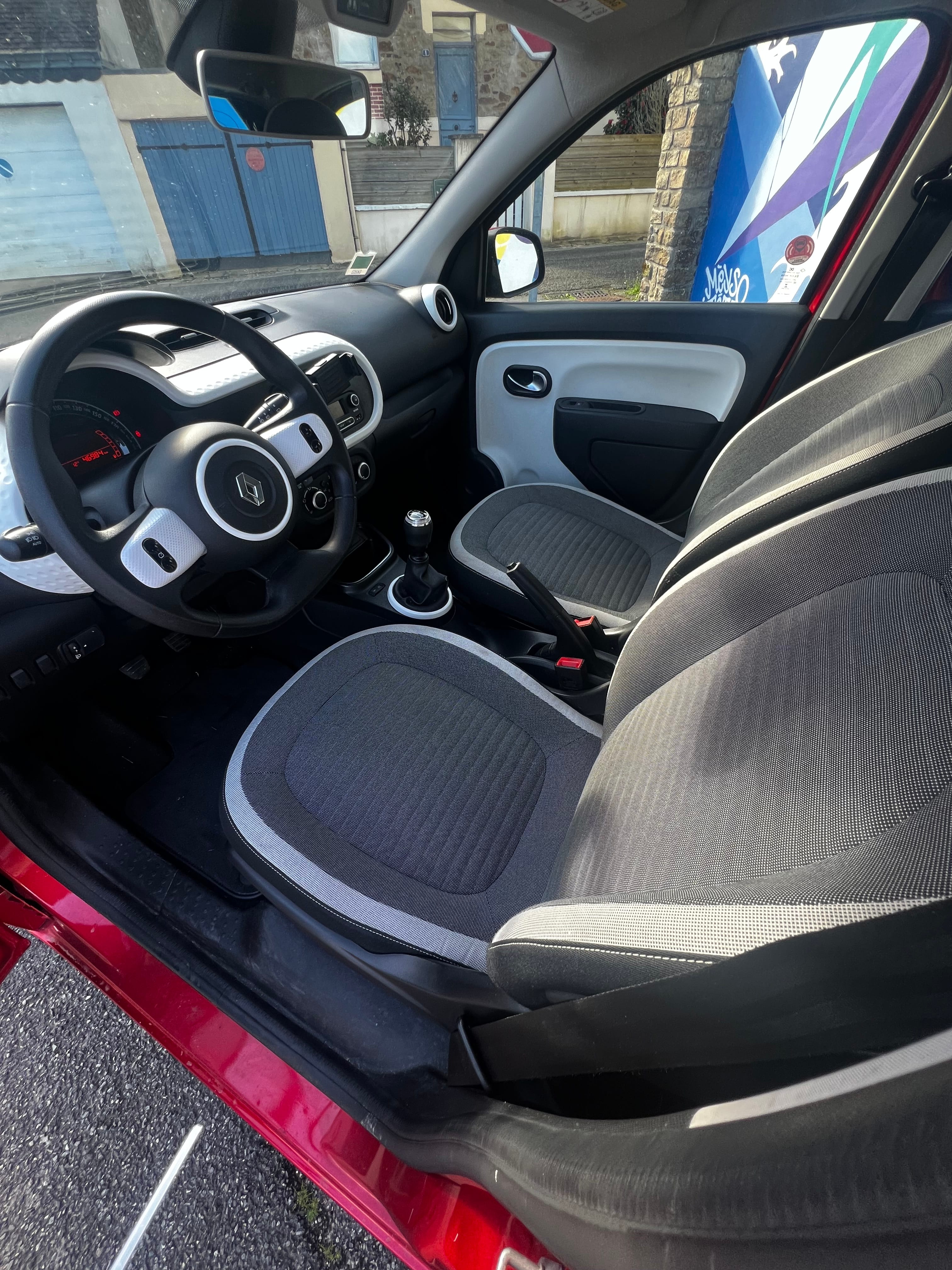 Renault Twingo III avec Climatisation
