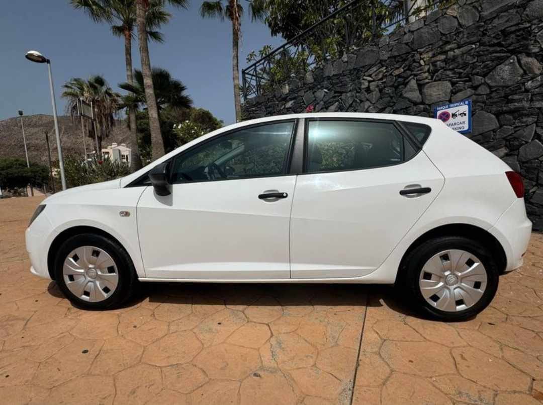 Seat Ibiza con Control de velocidad