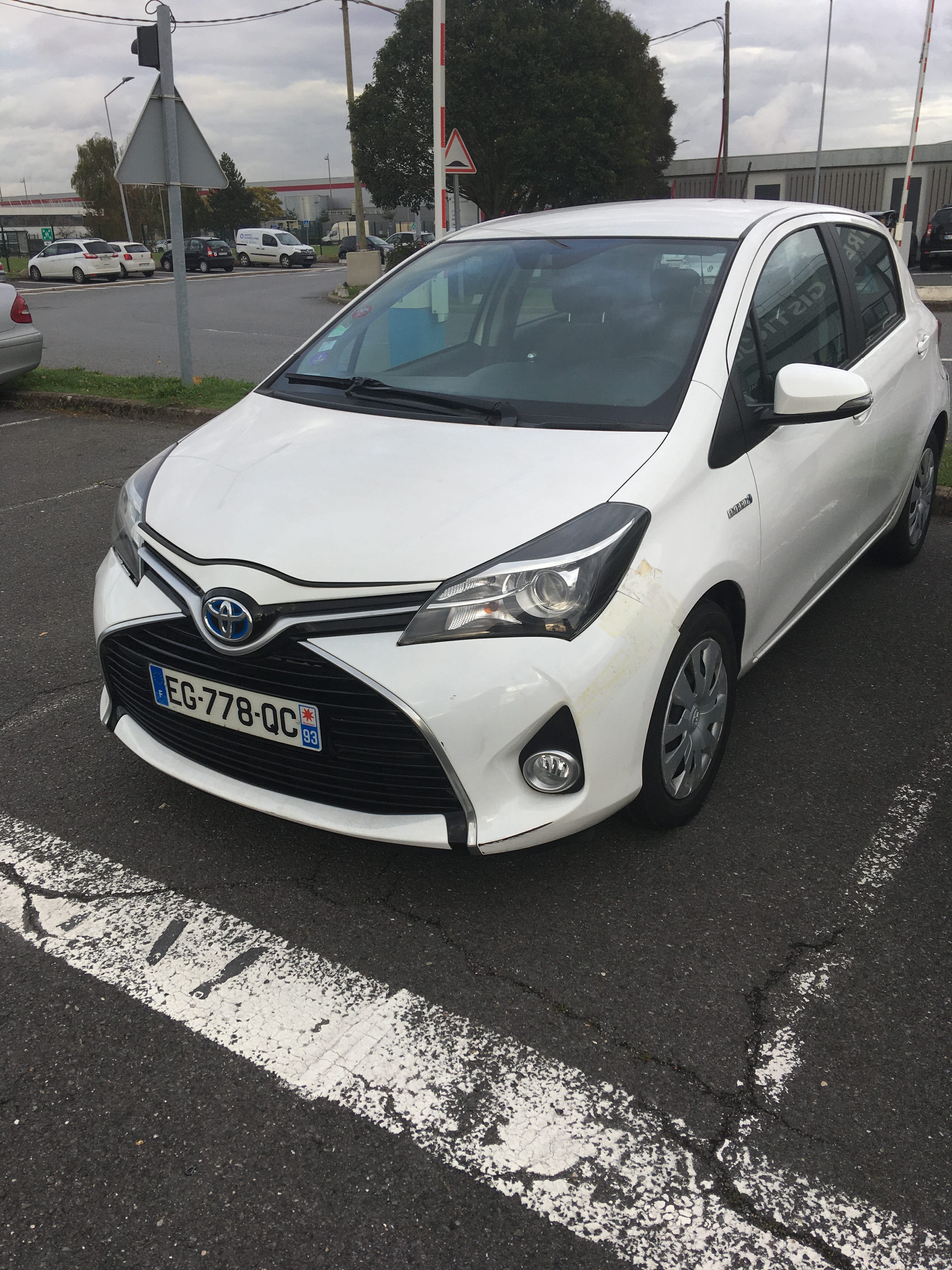 Toyota Yaris Hybride avec Entrée audio / iPod