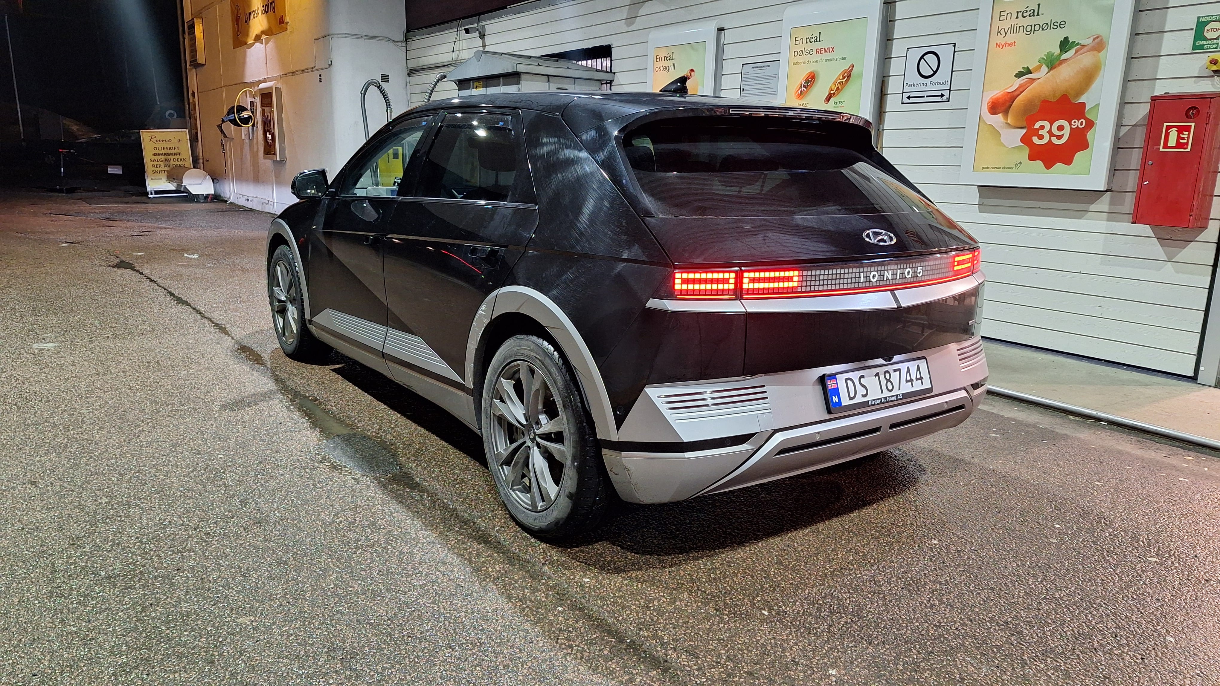 Hyundai Ioniq 5 with Cruise control