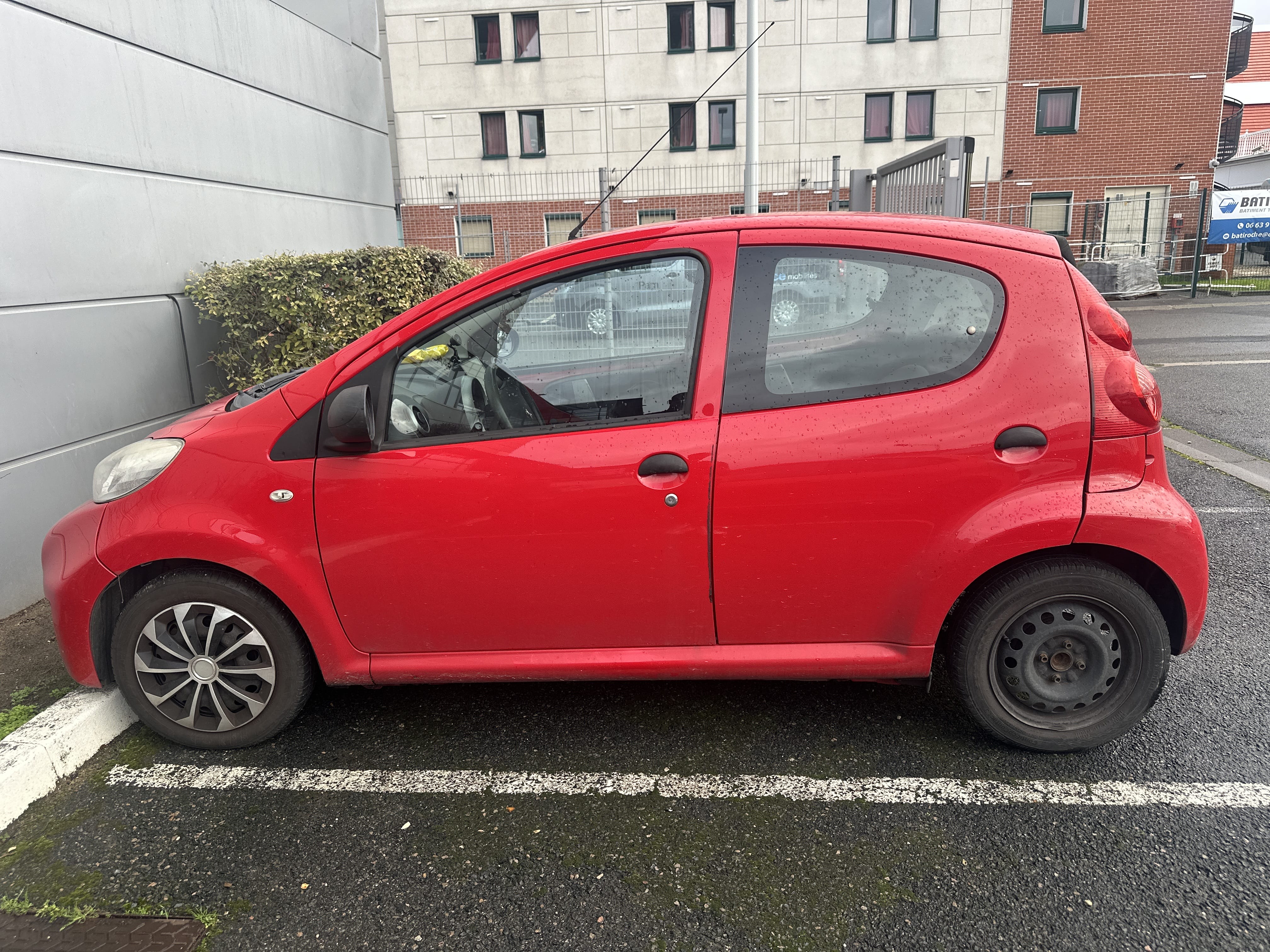 Peugeot 107 avec GPS