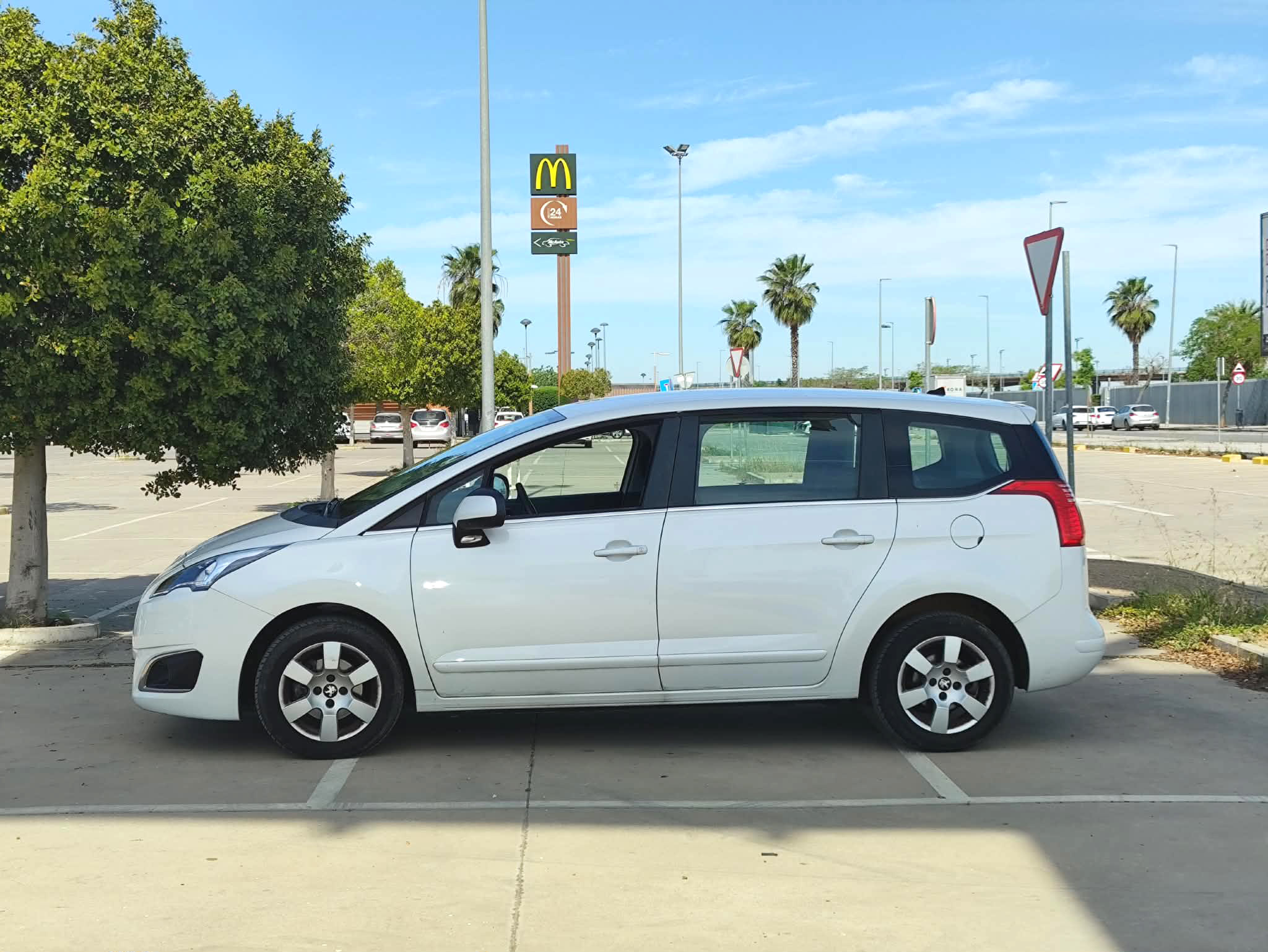 Peugeot 5008 med Aircondition