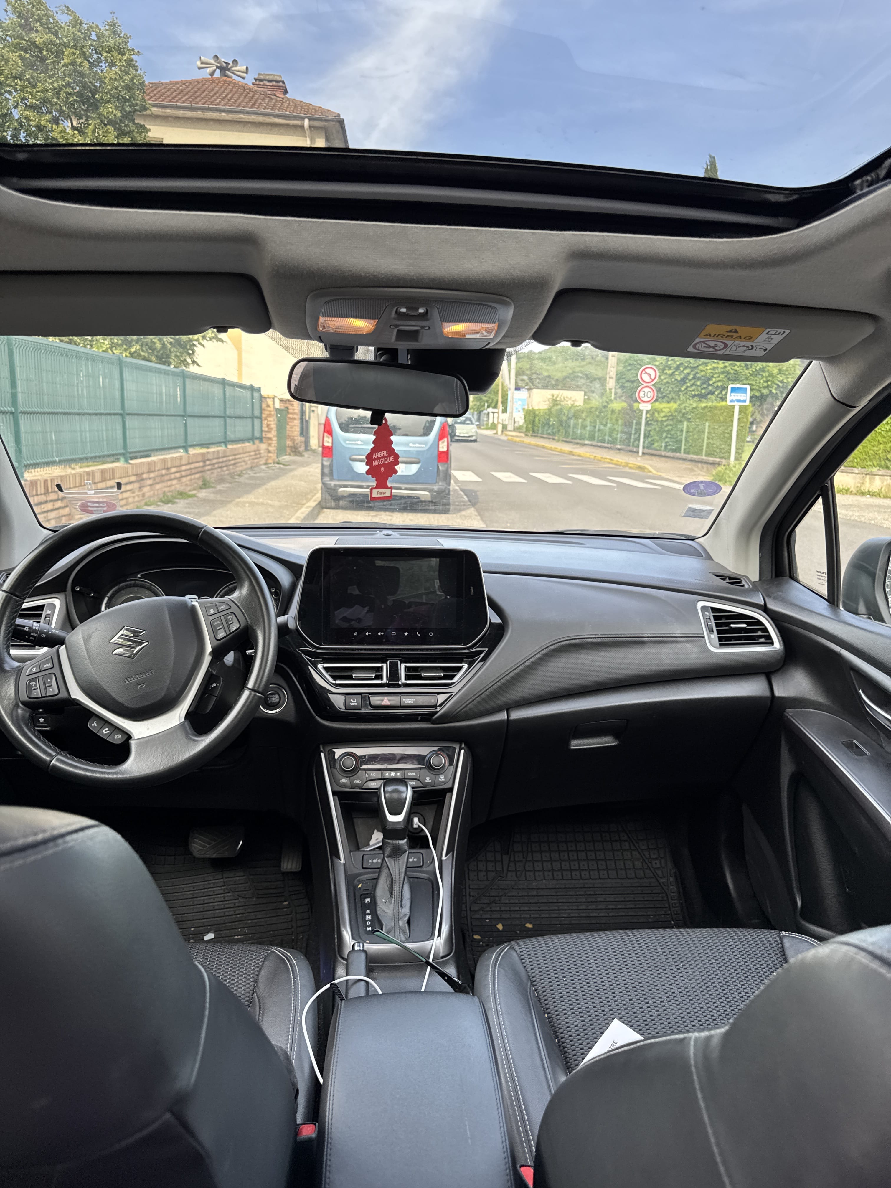 Suzuki SX4 S-Cross avec GPS