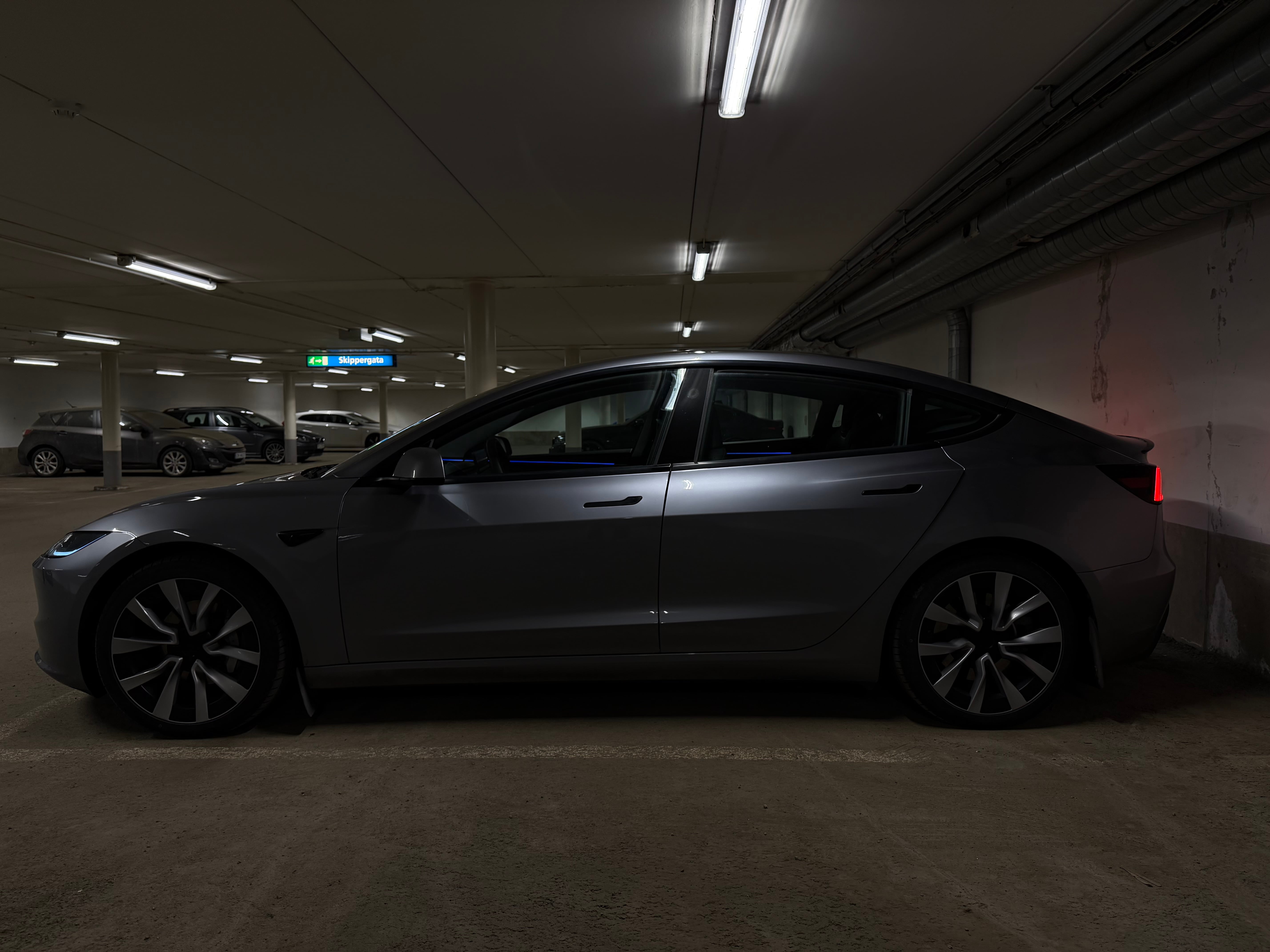 Tesla Model 3 Long Range mit Klimaanlage