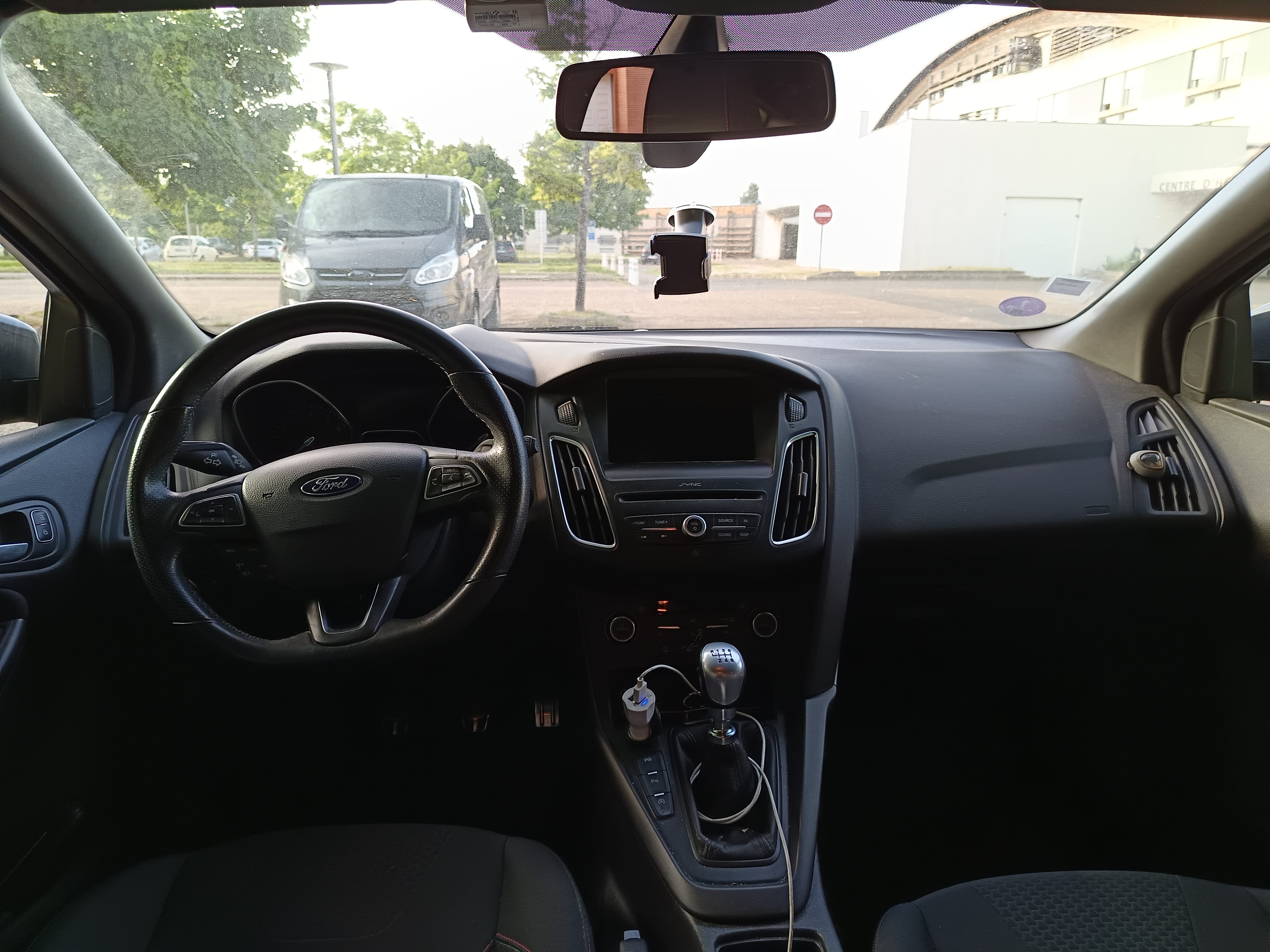 Ford Focus ST Line avec Régulateur de vitesse