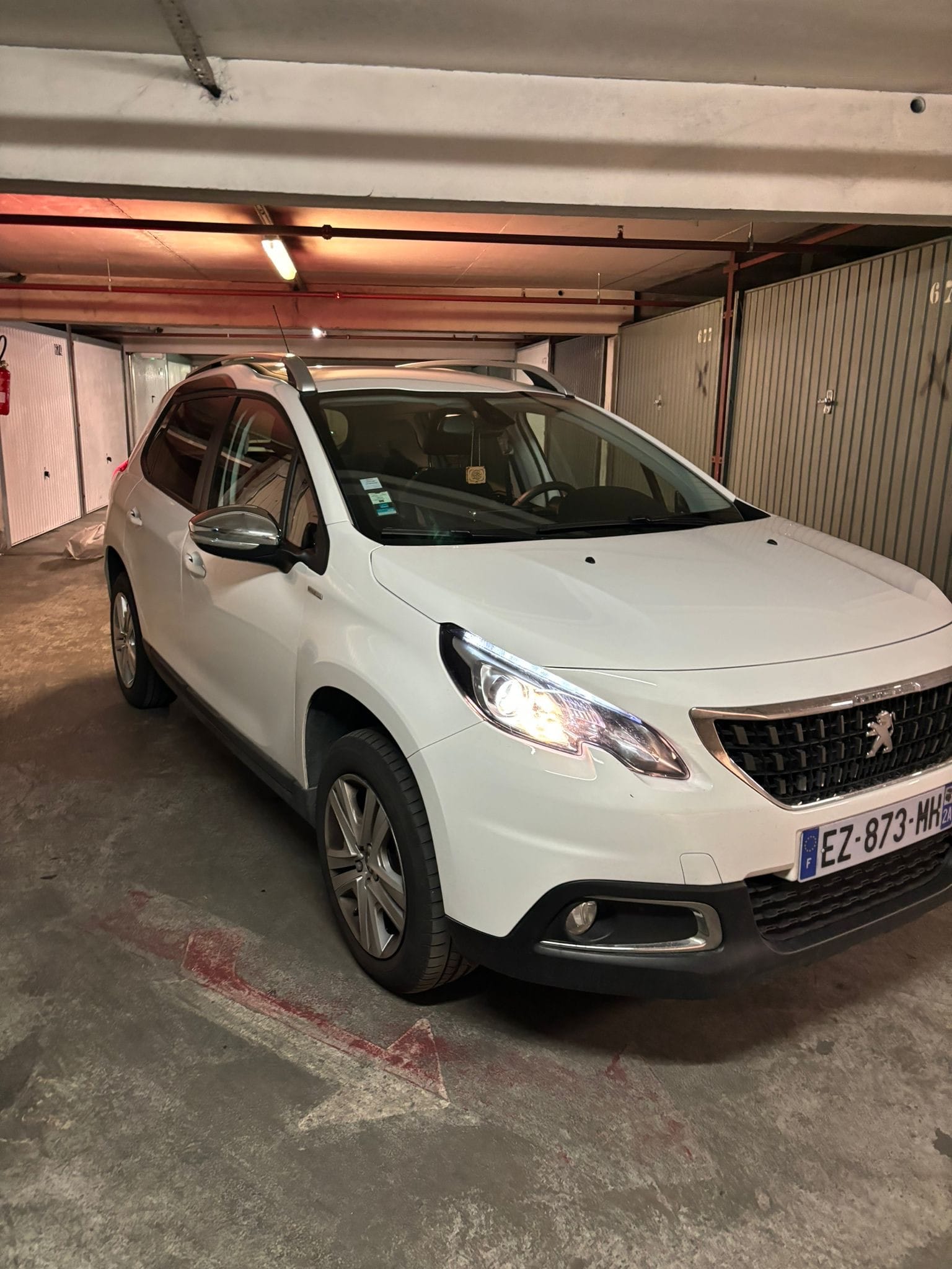 Peugeot 2008 avec Climatisation