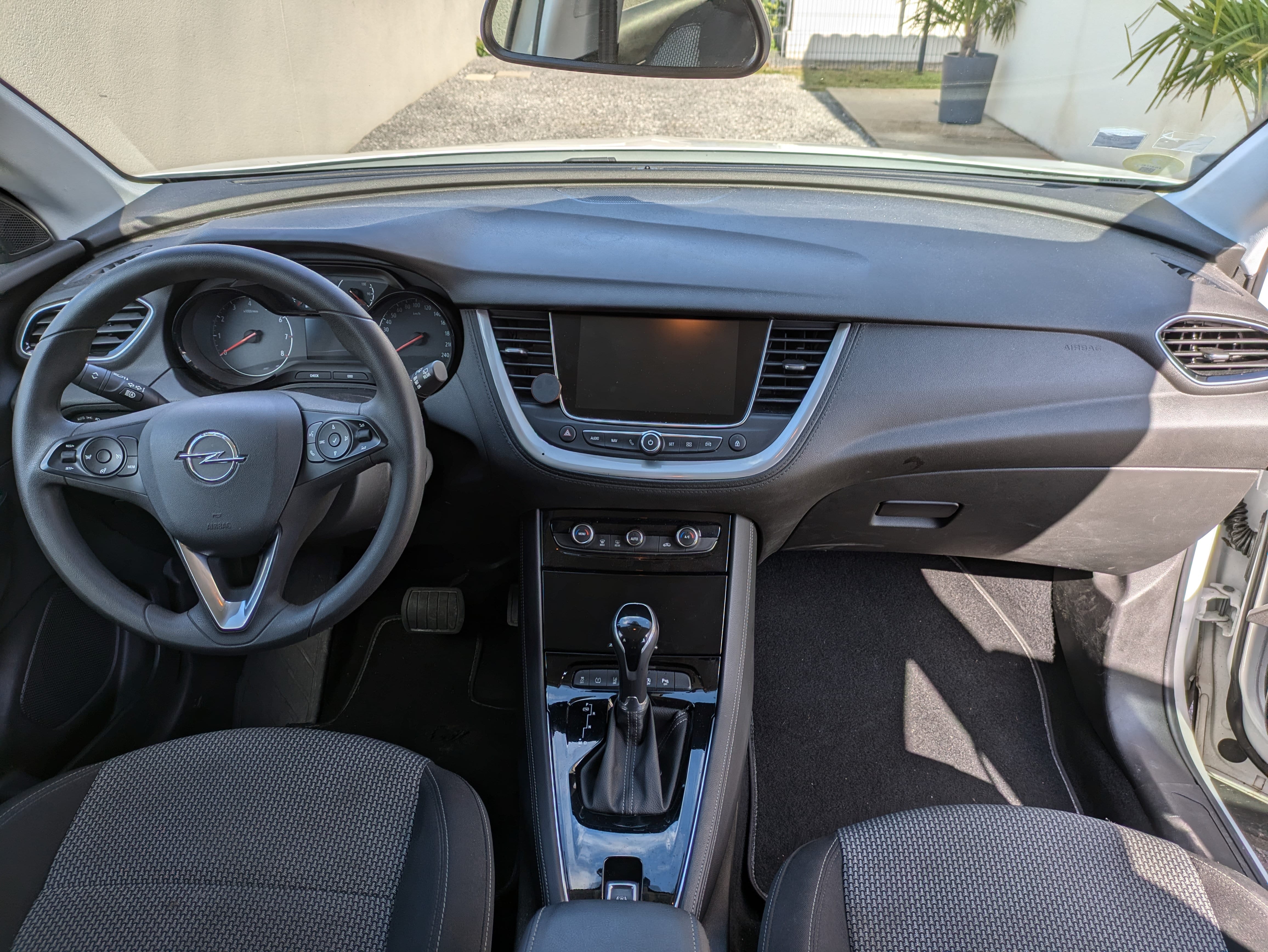 Opel Grandland X avec Dashcam