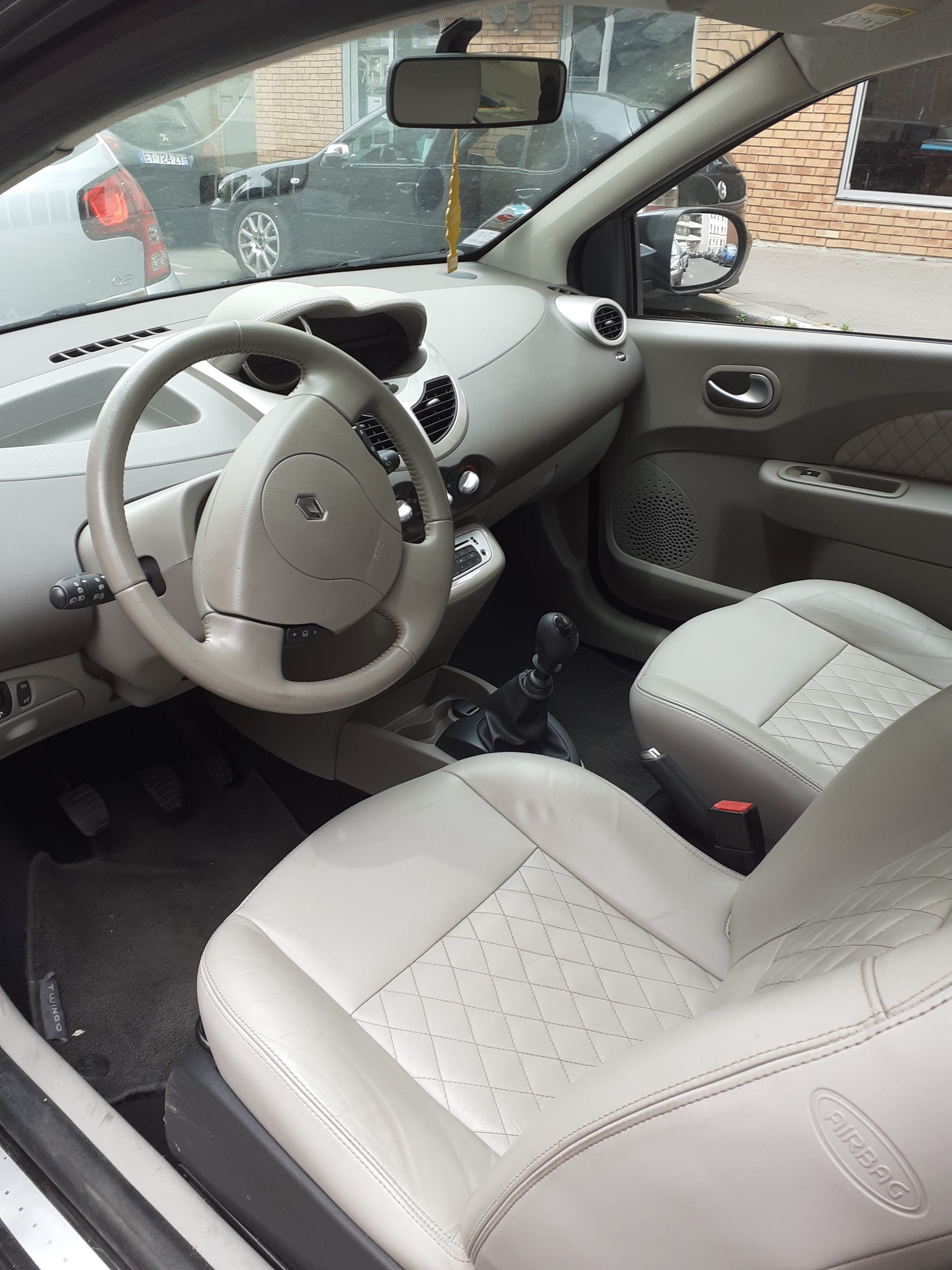 Renault Twingo avec Audio Bluetooth