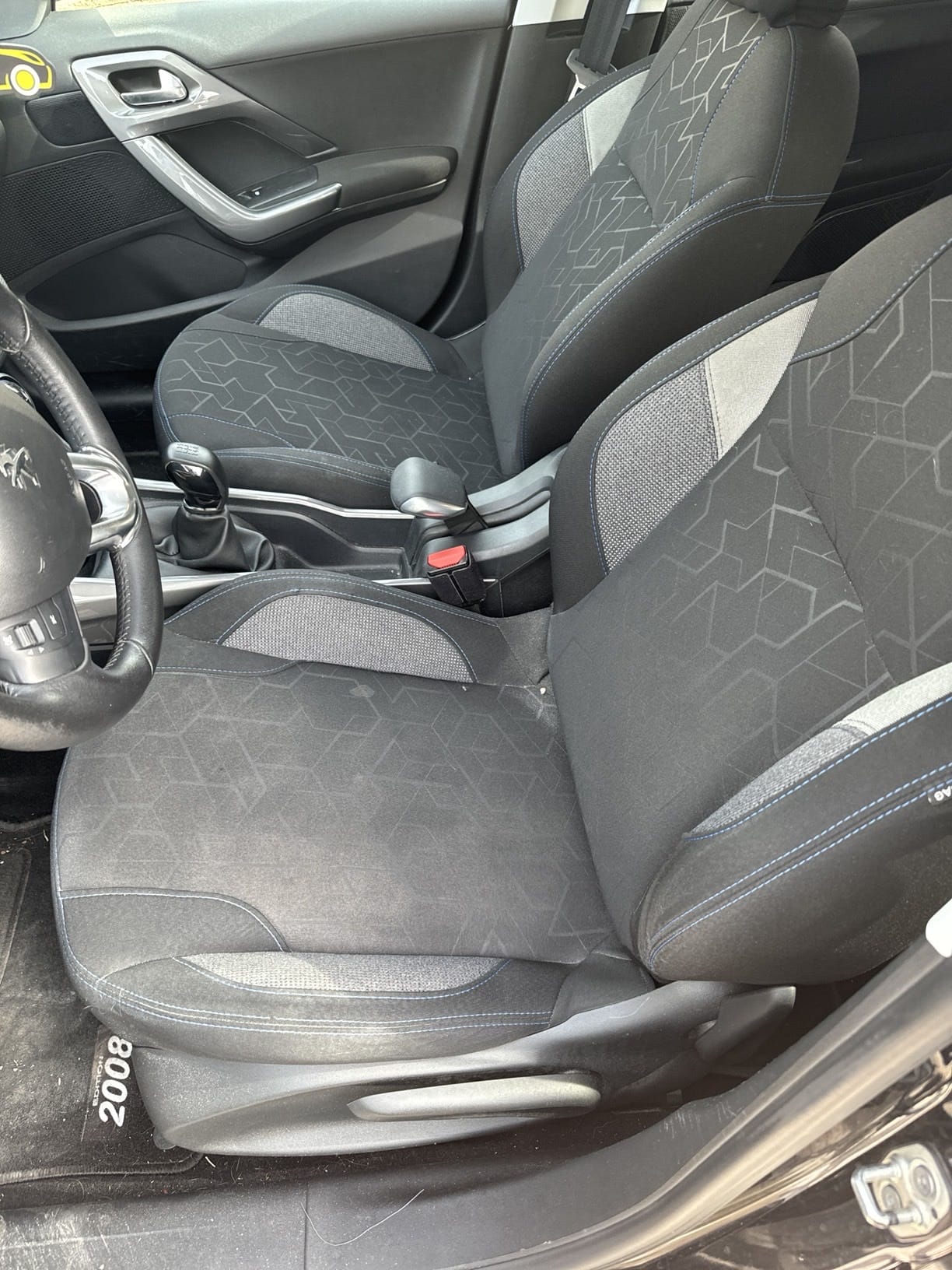 Peugeot 2008 avec Attelage